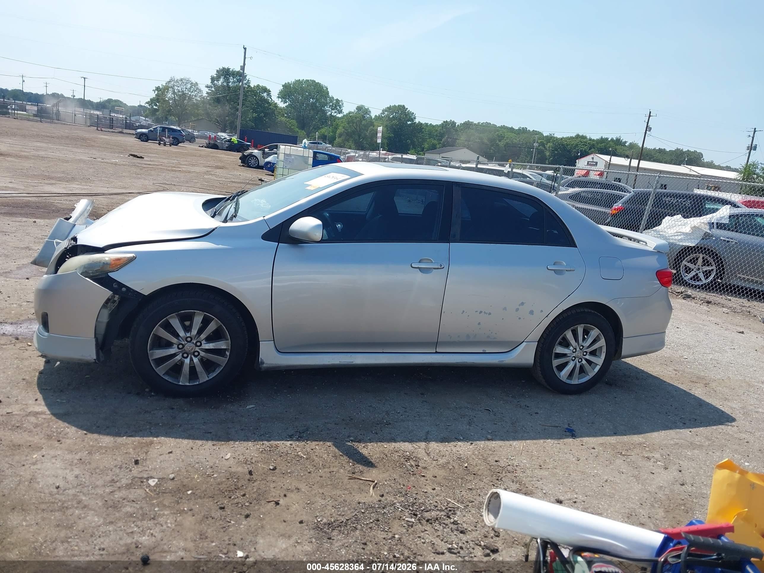 2009 Toyota Corolla S Silver vin: 1NXBU40E29Z092875