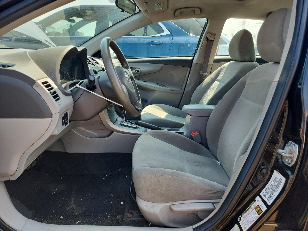2009 Toyota Corolla Le Black vin: 1NXBU40E29Z102322