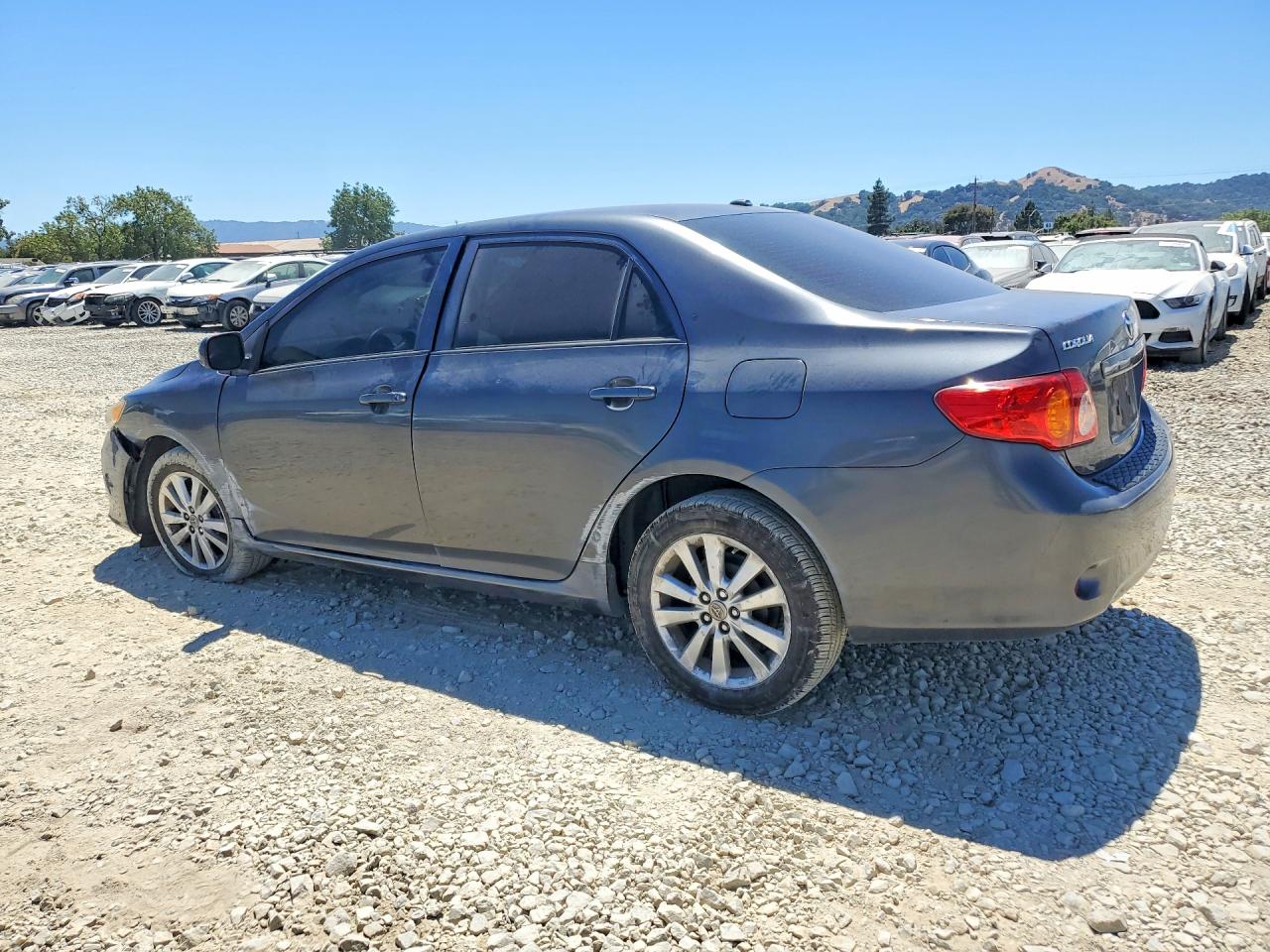 2009 Toyota Corolla Le Gray vin: 1NXBU40E29Z112350
