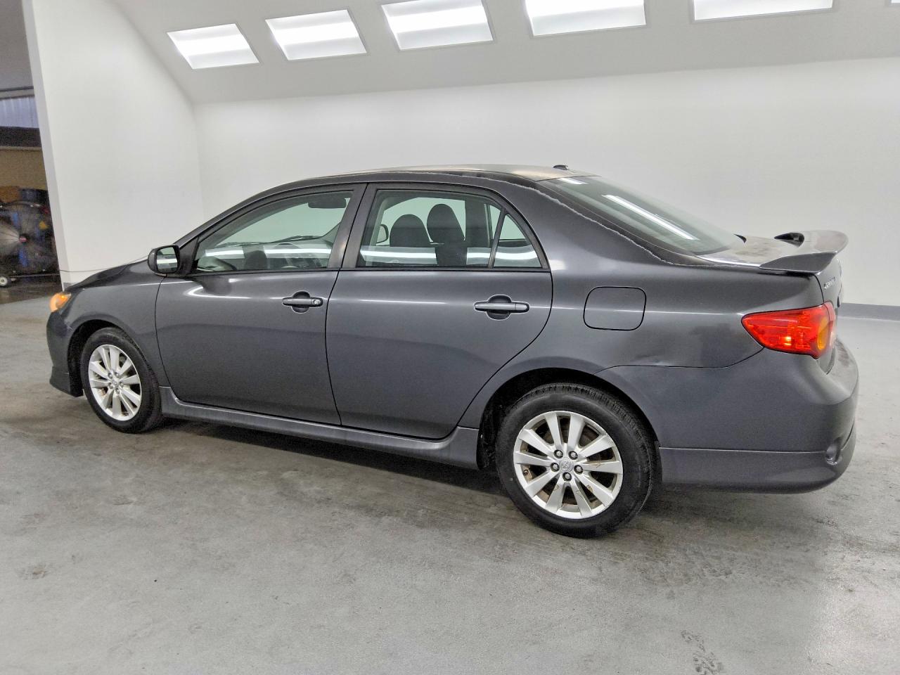 2009 Toyota Corolla S Серый vin: 1NXBU40E29Z149088