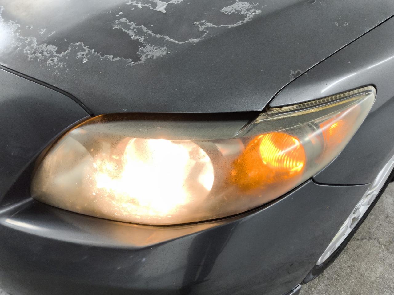 2009 Toyota Corolla S Серый vin: 1NXBU40E29Z149088 Damage: Left Head Lamp, Faded, Repair Required