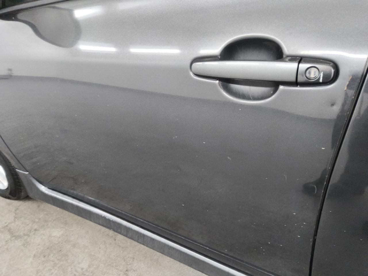 2009 Toyota Corolla S Серый vin: 1NXBU40E29Z149088 Damage: Left Front Door, Dent(S) W/ Paint Dmg, 5 To 6 Inches