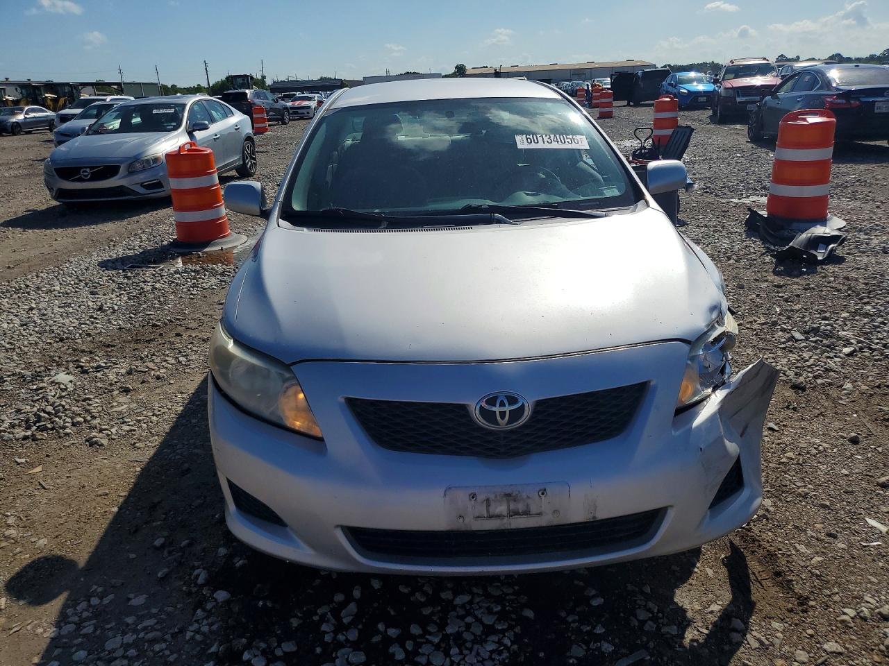 2009 Toyota Corolla Le Gray vin: 1NXBU40E29Z165033