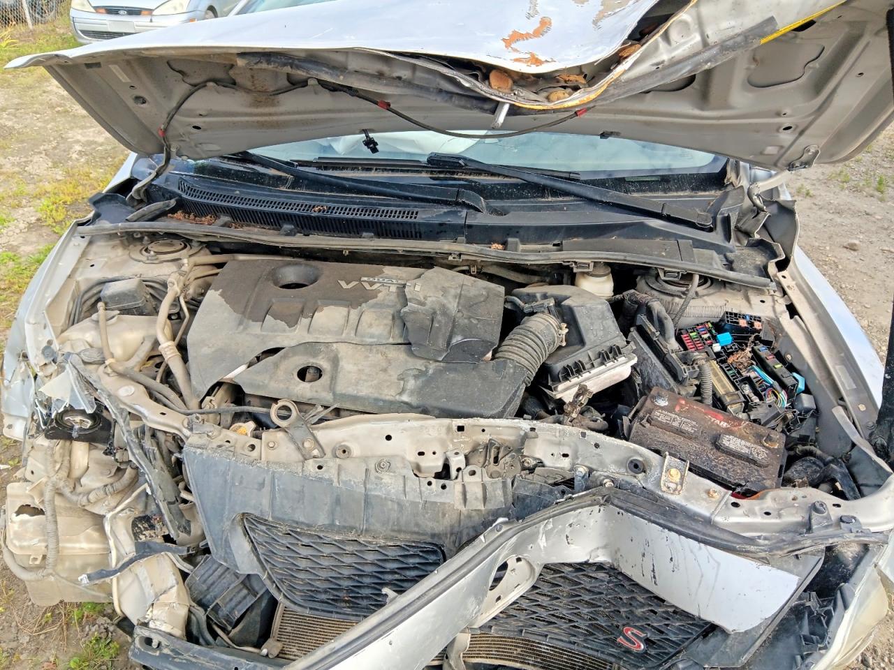 2009 Toyota Corolla S Silver vin: 1NXBU40E39Z059478