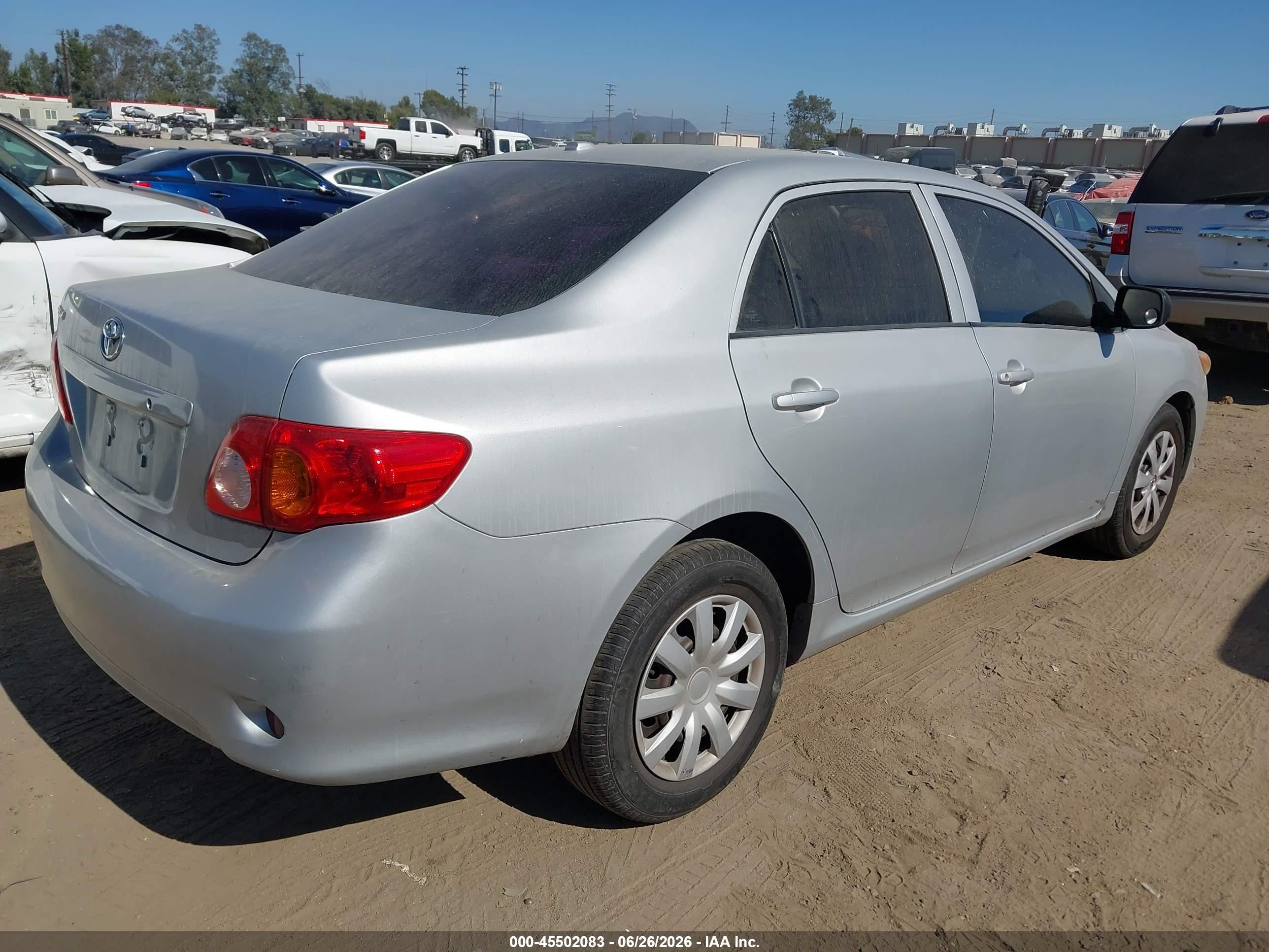 2009 Toyota Corolla   Silver vin: 1NXBU40E39Z068035