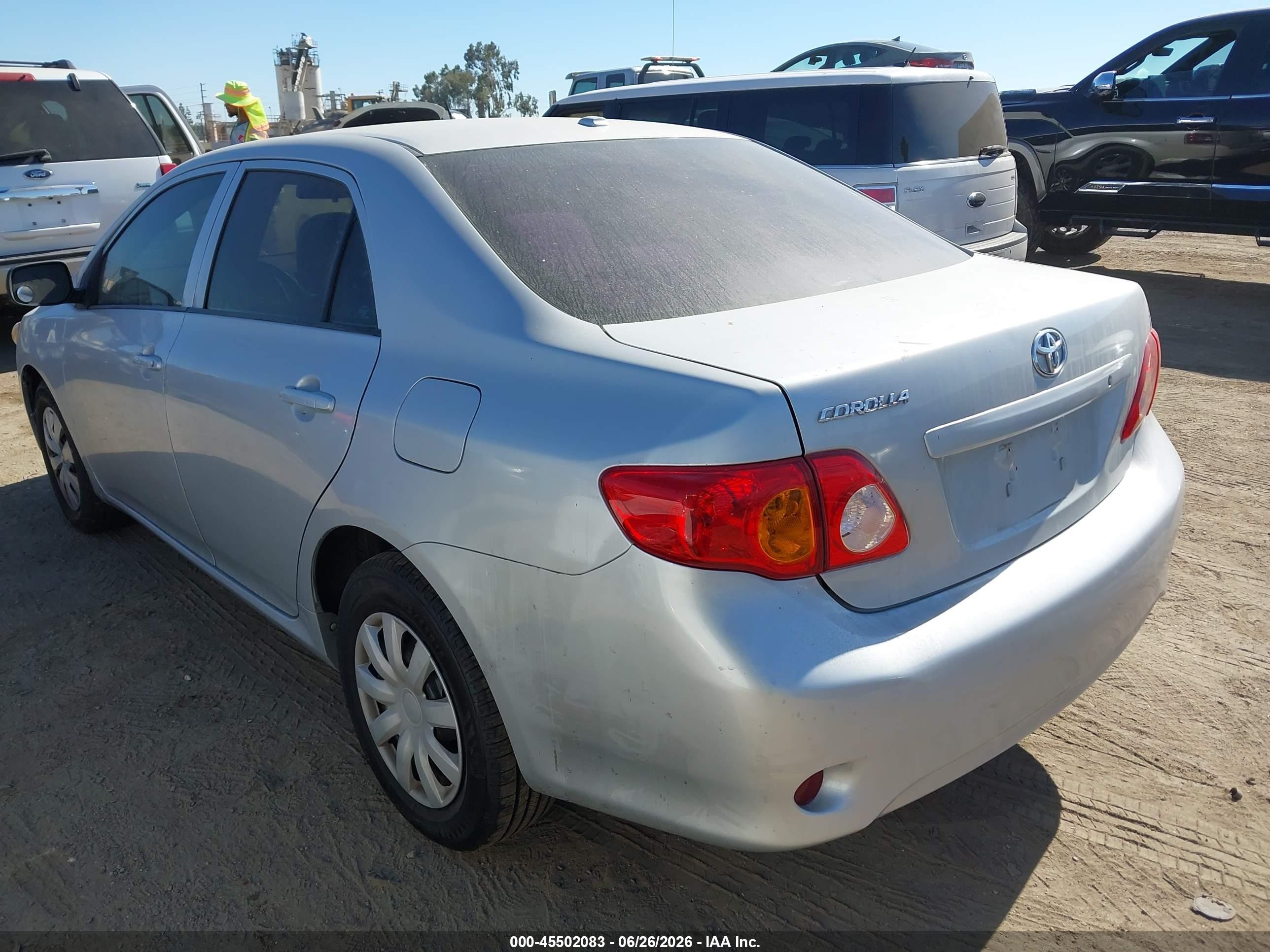 2009 Toyota Corolla   Silver vin: 1NXBU40E39Z068035