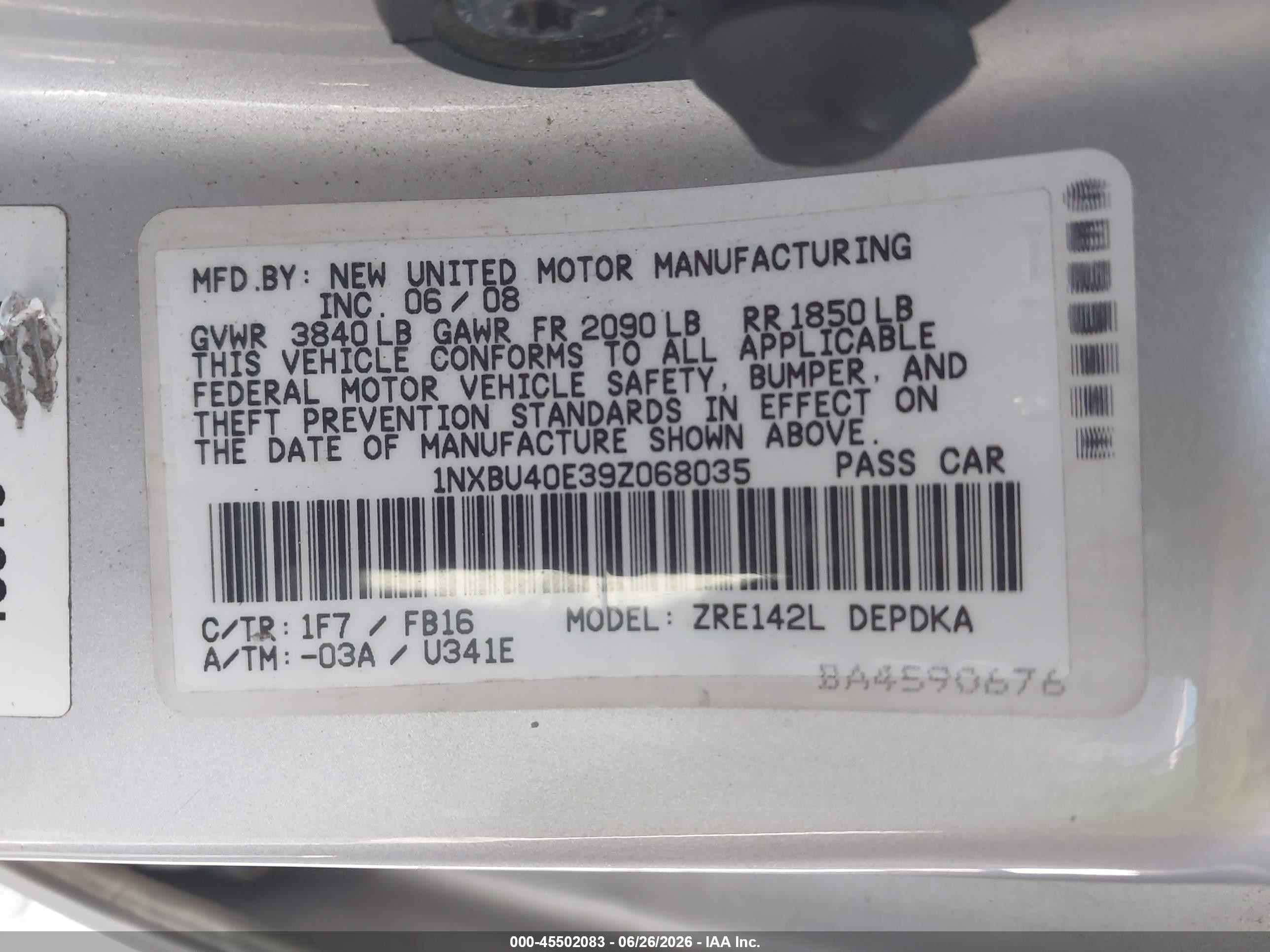 2009 Toyota Corolla   Silver vin: 1NXBU40E39Z068035