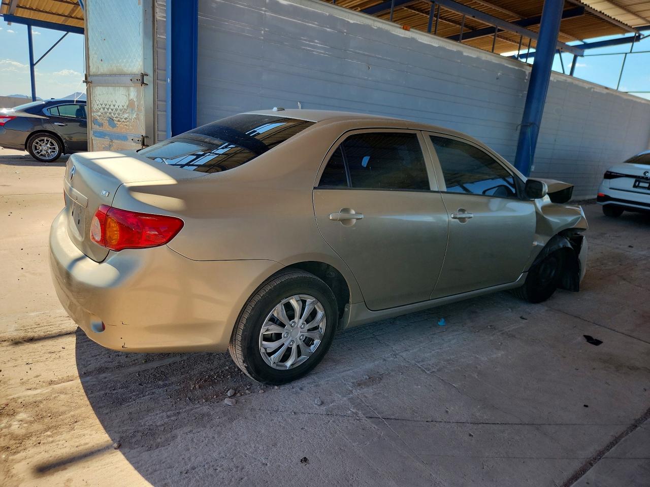 2009 Toyota Corolla Le Gold vin: 1NXBU40E39Z079276