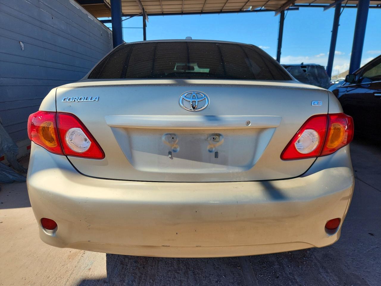 2009 Toyota Corolla Le Gold vin: 1NXBU40E39Z079276