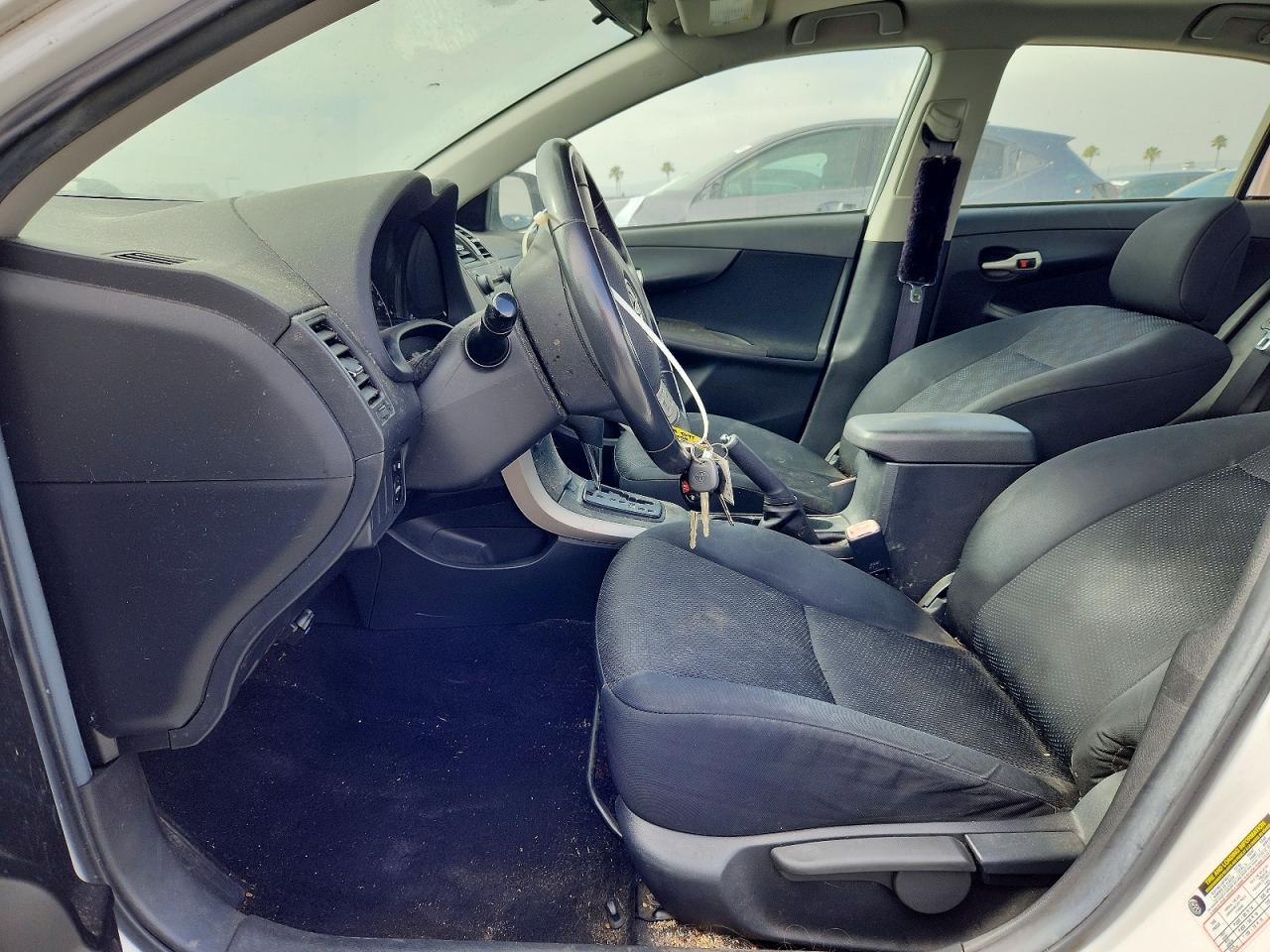 2009 Toyota Corolla S White vin: 1NXBU40E39Z087913