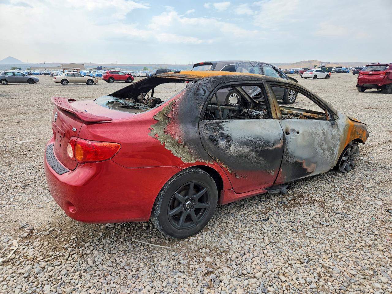 2009 Toyota Corolla Le Красный vin: 1NXBU40E39Z089015