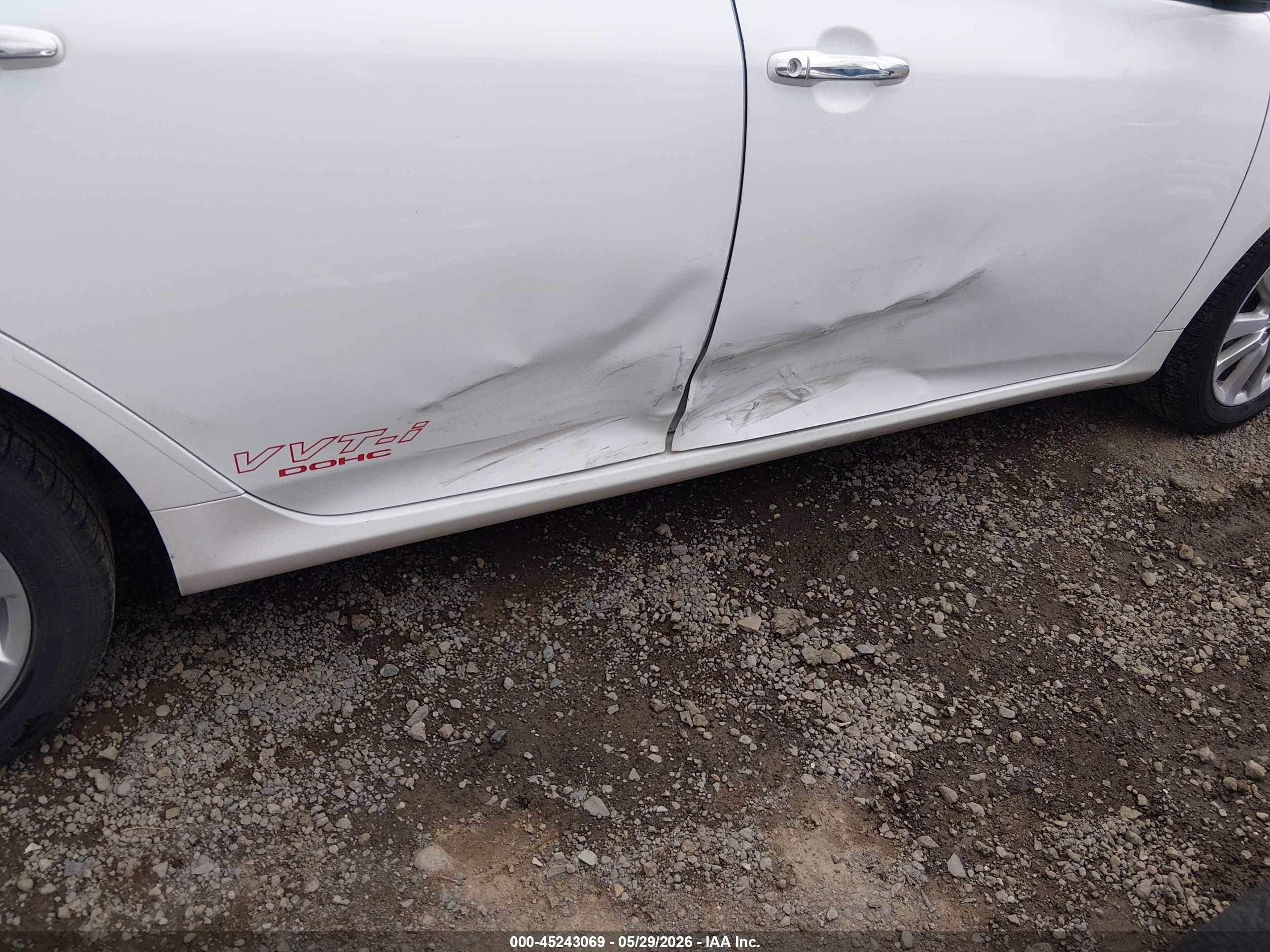 2009 Toyota Corolla Le Белый vin: 1NXBU40E39Z153716