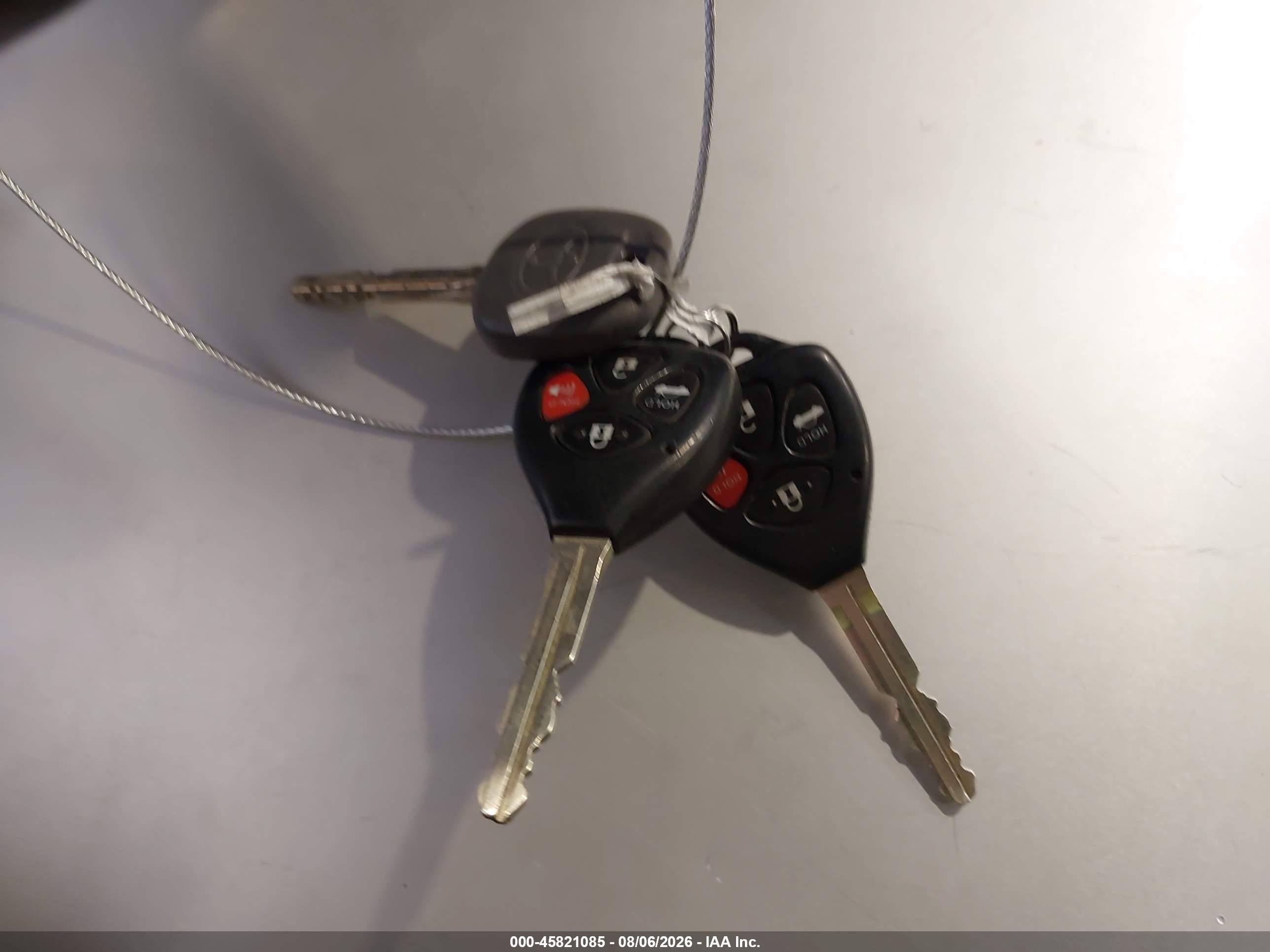2009 Toyota Corolla S Silver vin: 1NXBU40E49Z035092