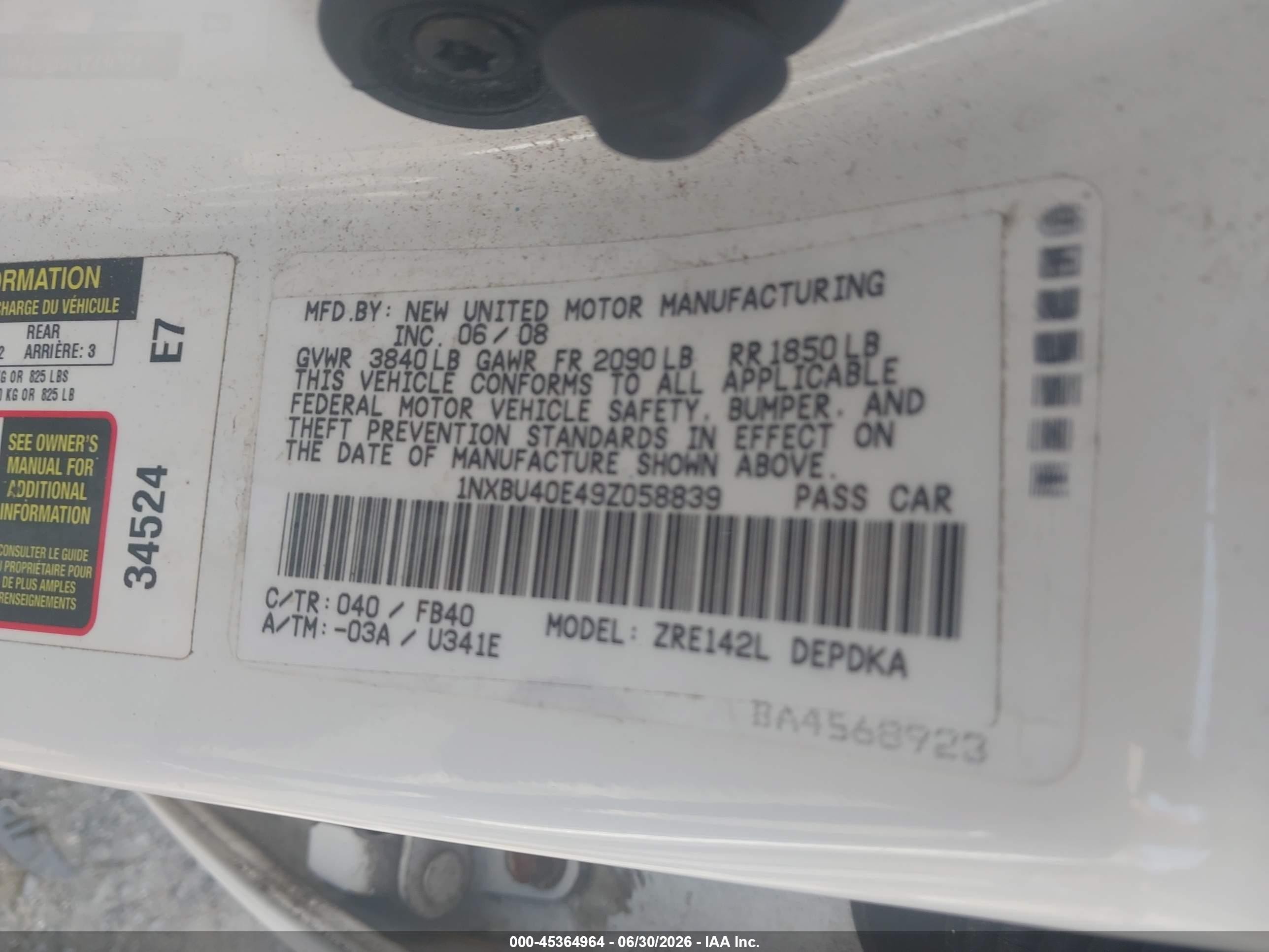 2009 Toyota Corolla Le White vin: 1NXBU40E49Z058839