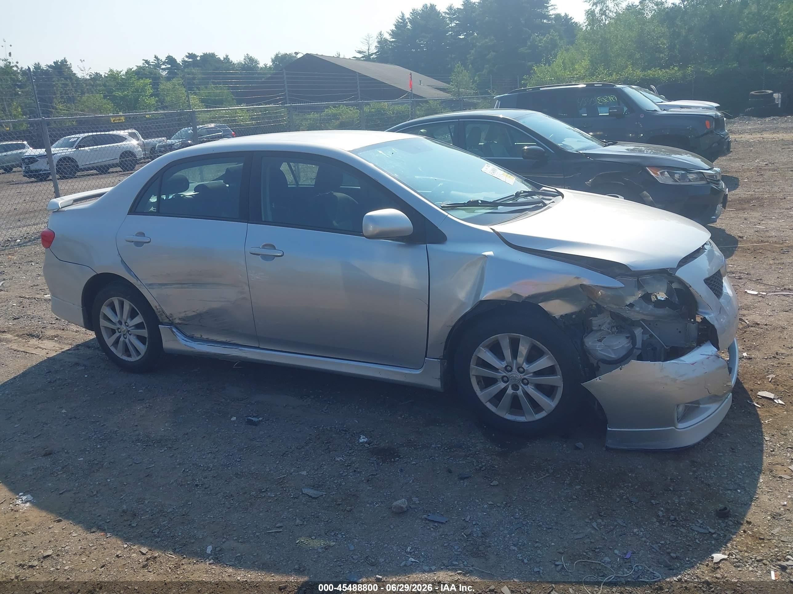 2009 Toyota Corolla S Silver vin: 1NXBU40E49Z081571