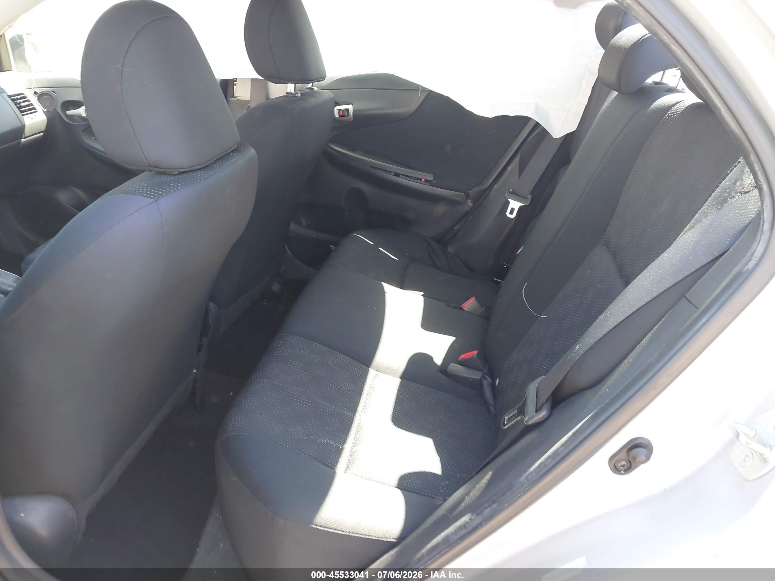 2009 Toyota Corolla S Silver vin: 1NXBU40E49Z085541