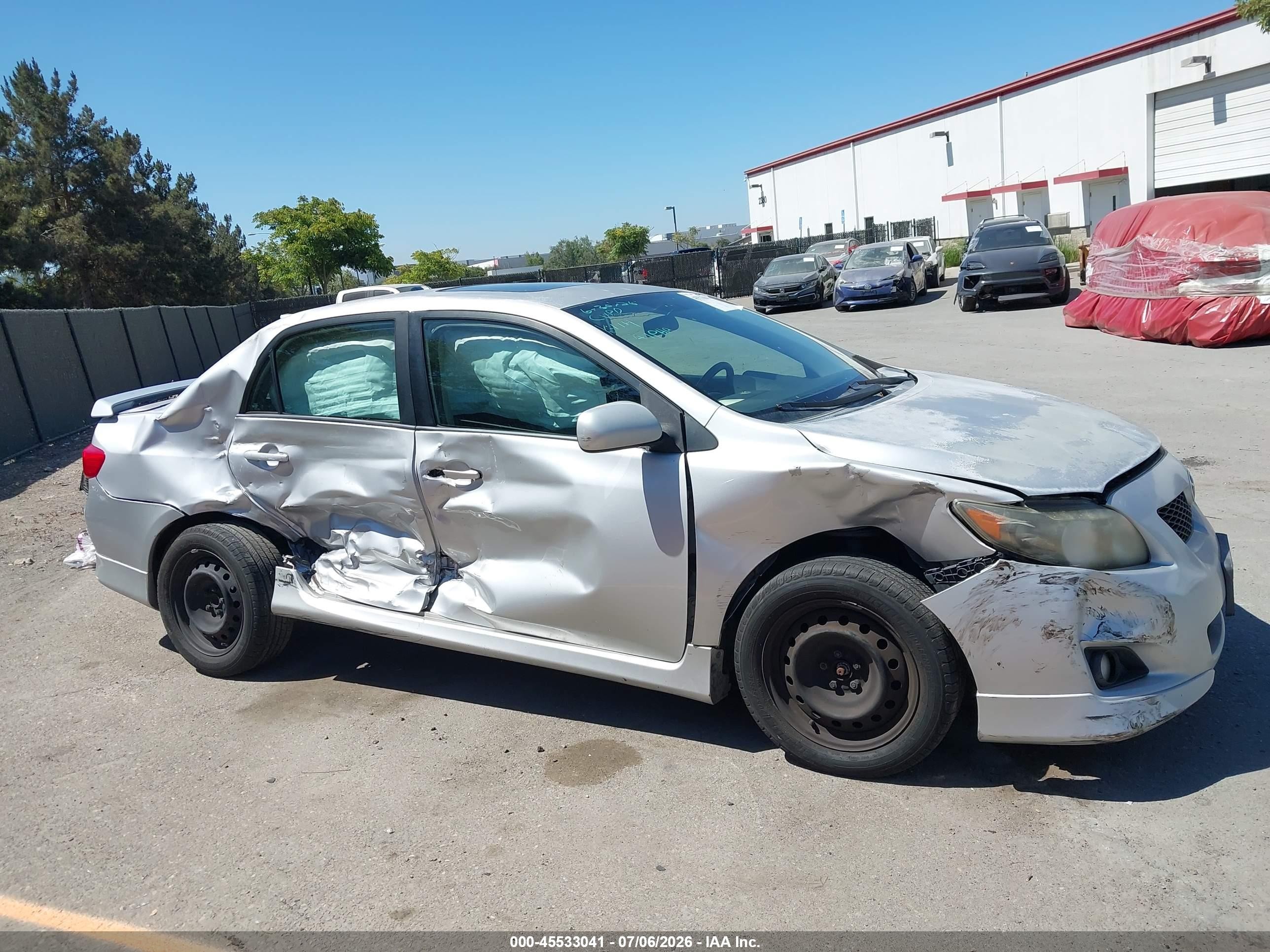 2009 Toyota Corolla S Silver vin: 1NXBU40E49Z085541
