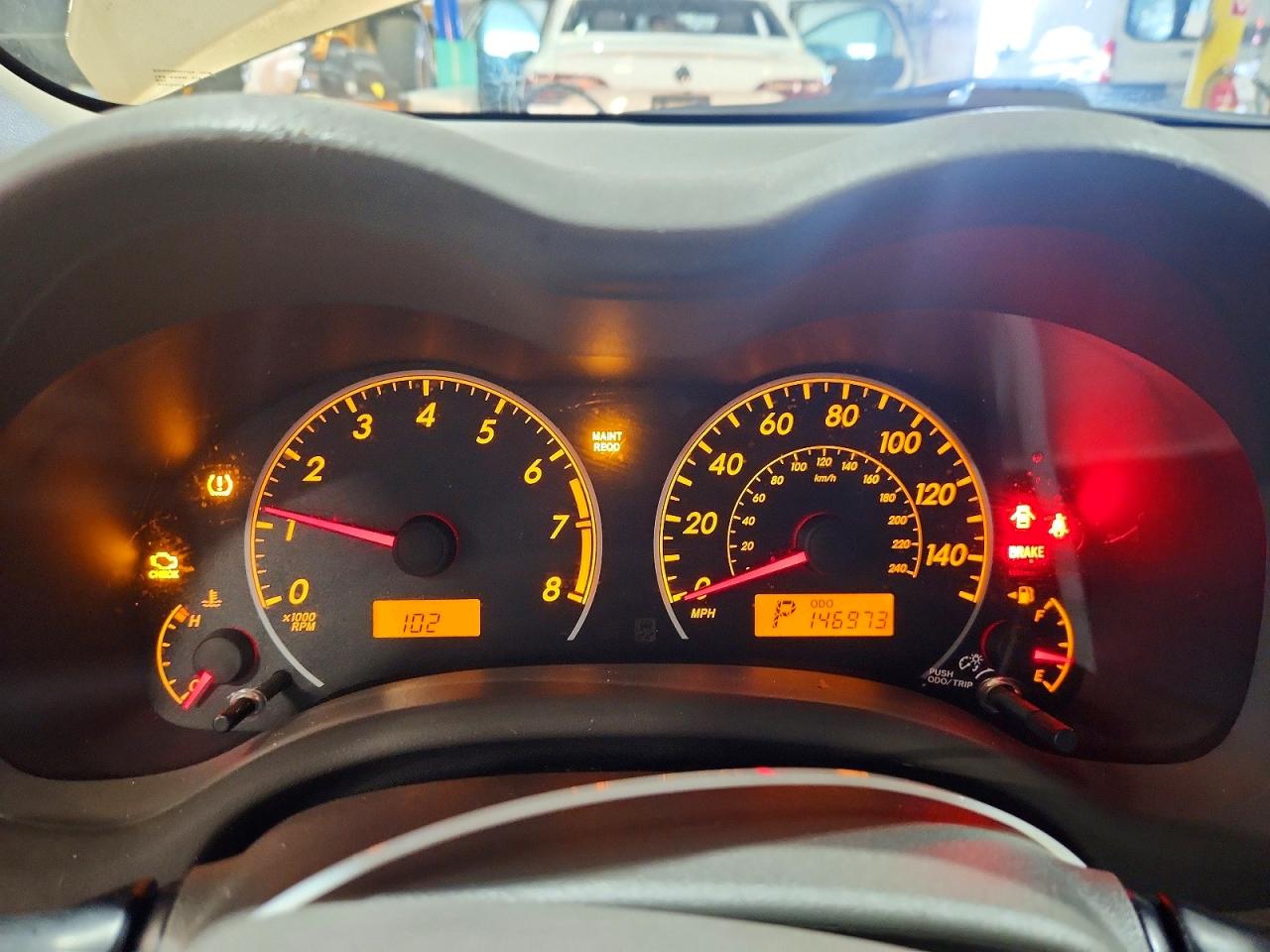 2009 Toyota Corolla Le Золотой vin: 1NXBU40E49Z090125