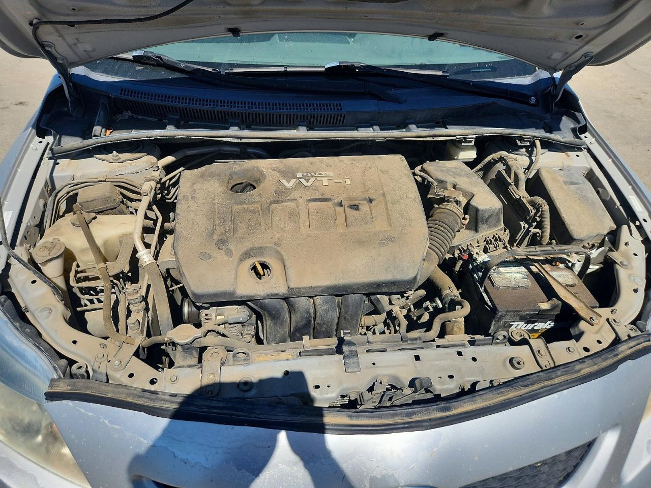 2009 Toyota Corolla Le Silver vin: 1NXBU40E49Z112673