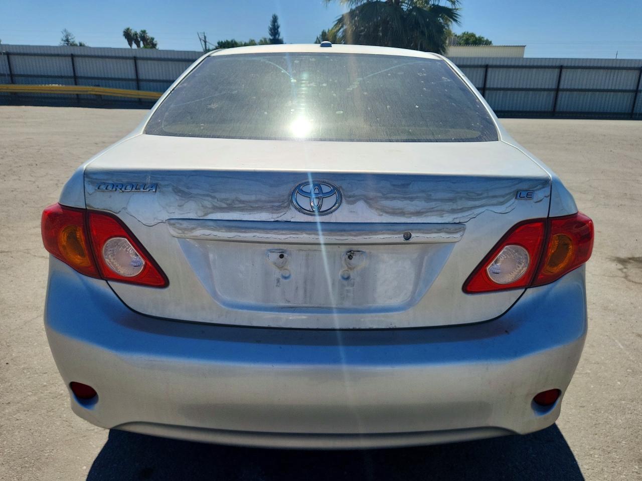 2009 Toyota Corolla Le Silver vin: 1NXBU40E49Z112673