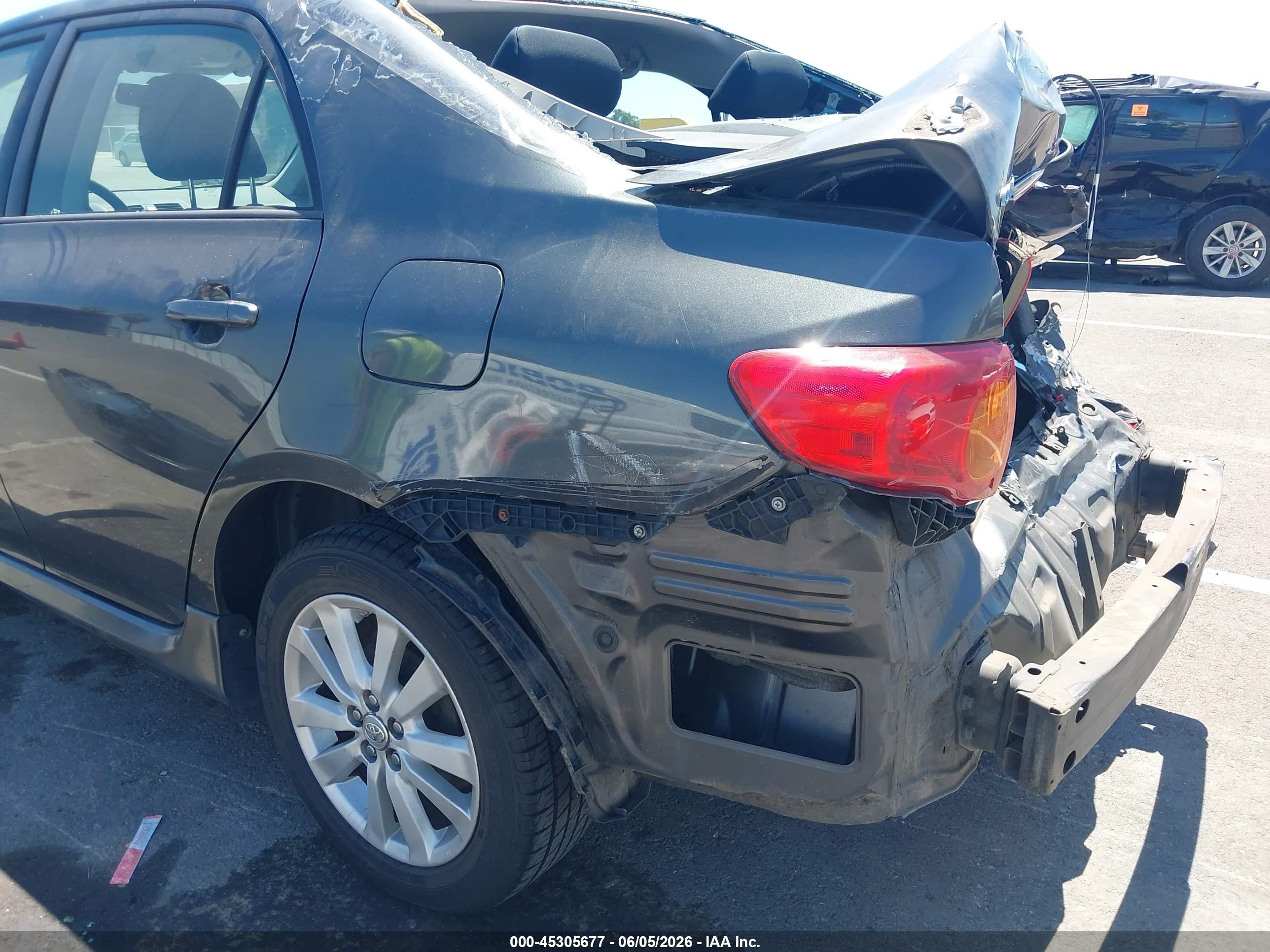 2009 Toyota Corolla S Gray vin: 1NXBU40E49Z157774