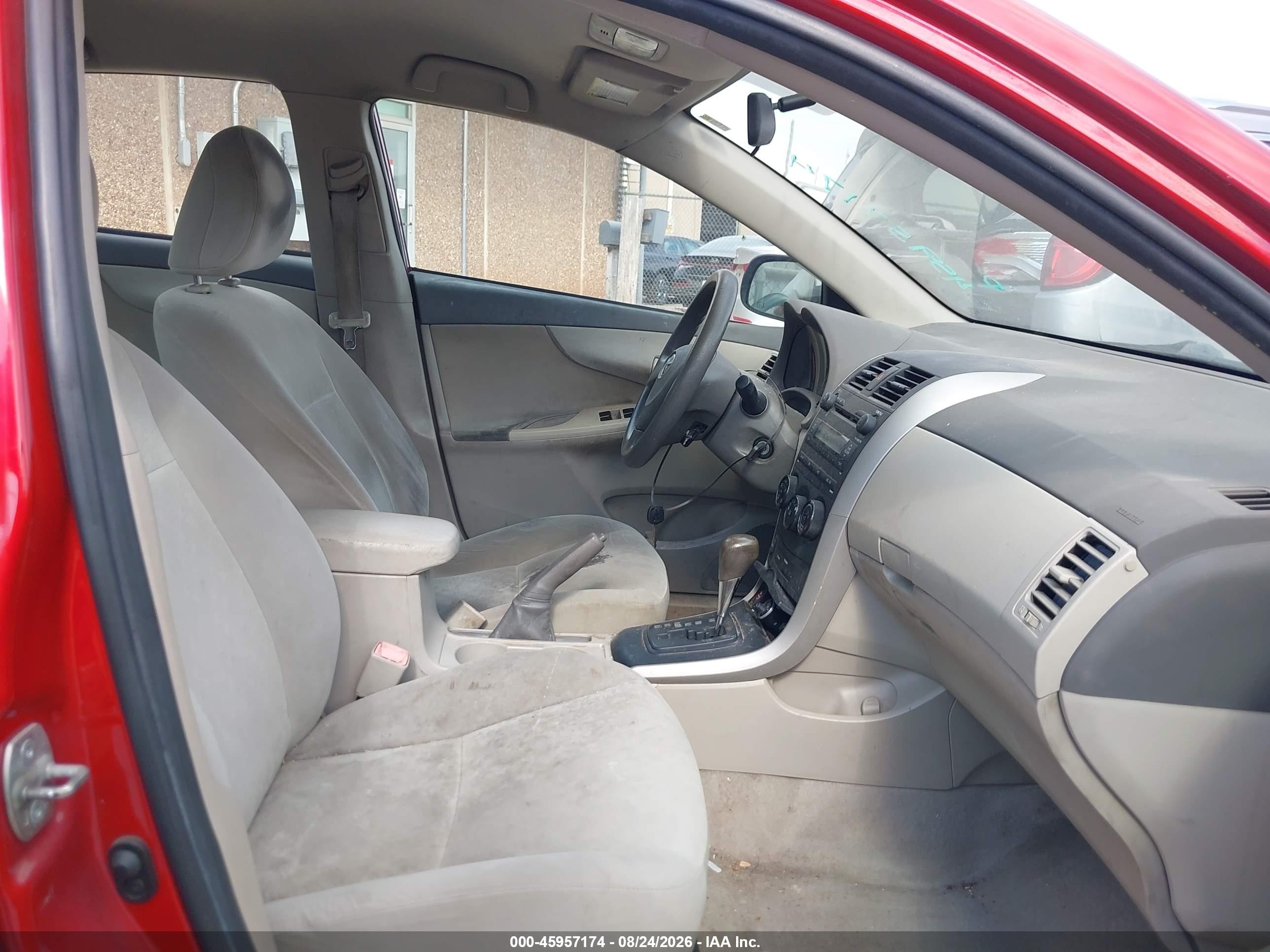 2009 Toyota Corolla Le Красный vin: 1NXBU40E49Z160948
