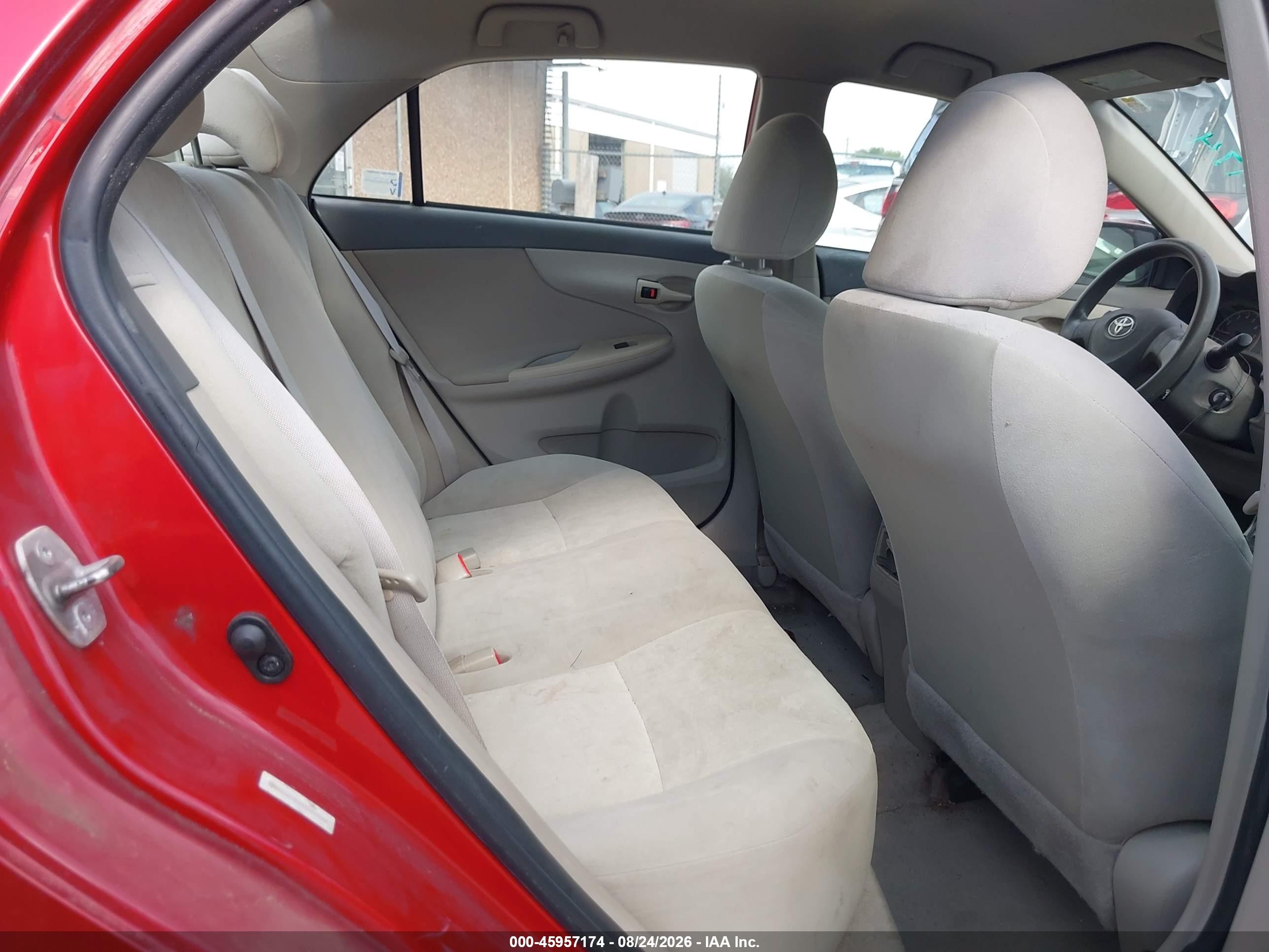 2009 Toyota Corolla Le Красный vin: 1NXBU40E49Z160948