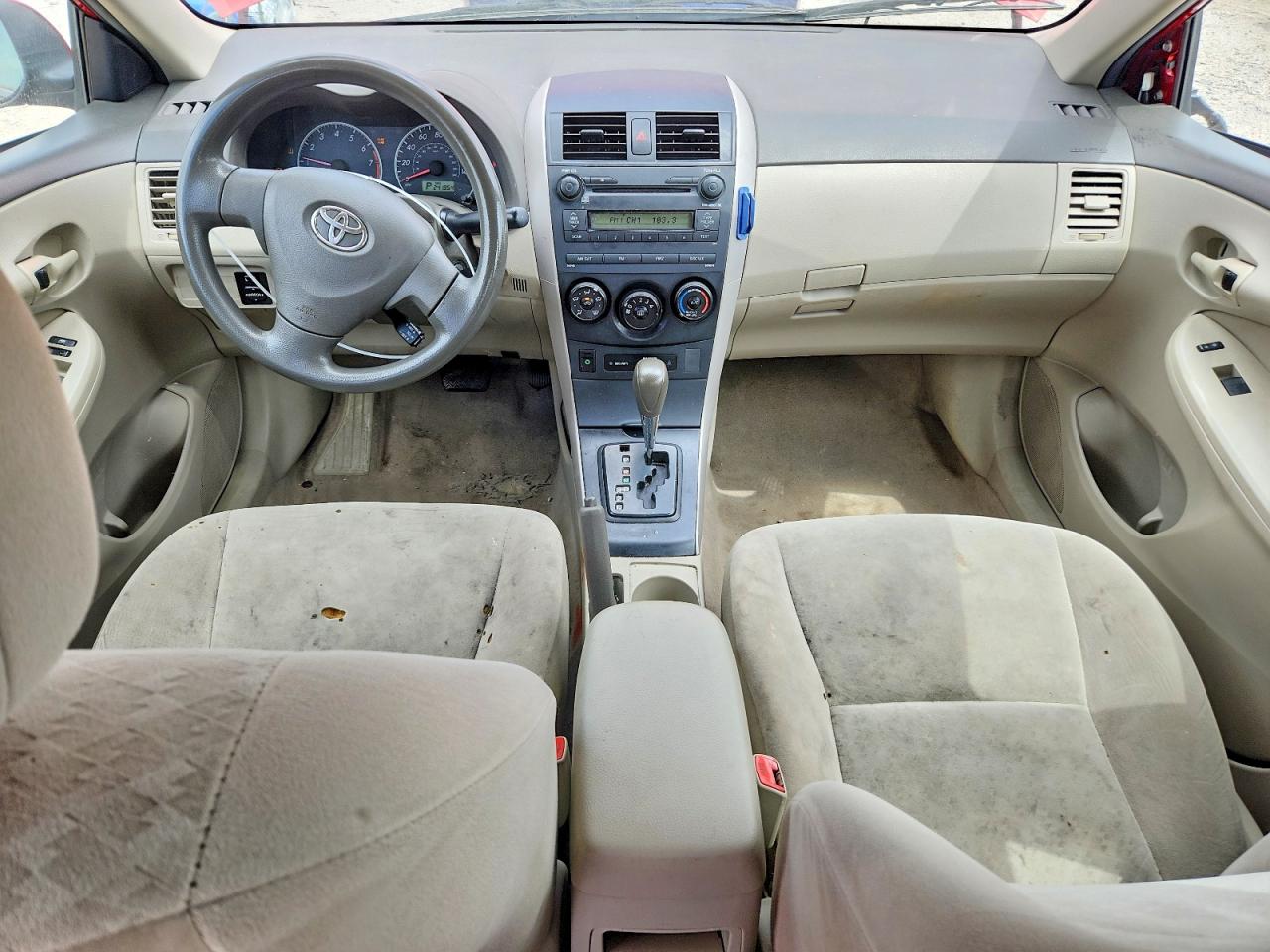 2009 Toyota Corolla Le Red vin: 1NXBU40E59Z006278