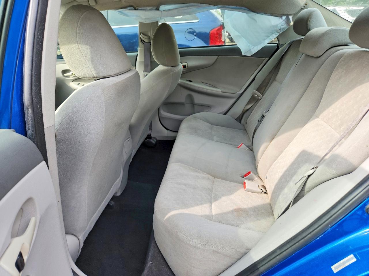 2009 Toyota Corolla Le Blue vin: 1NXBU40E59Z016048
