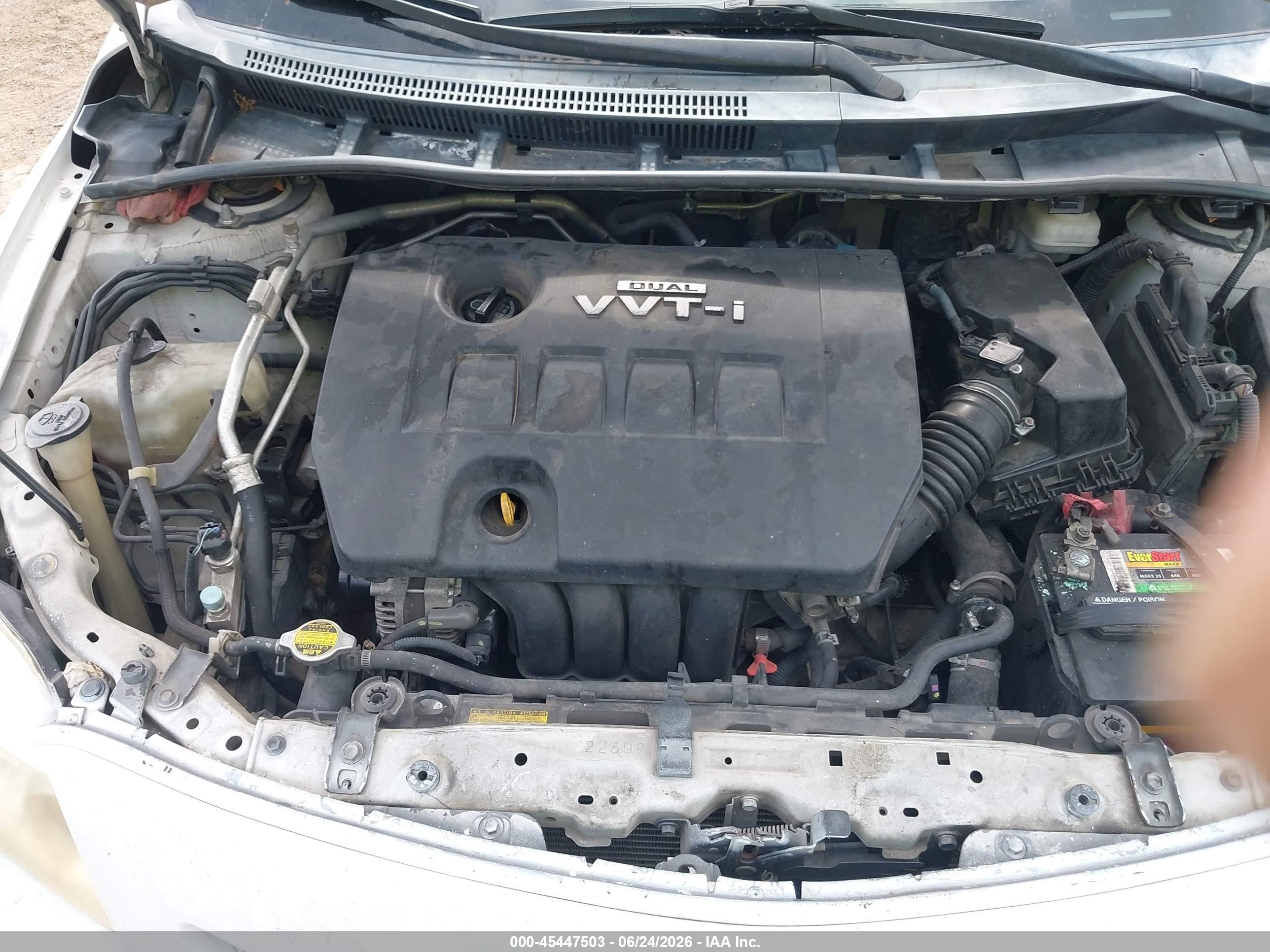 2009 Toyota Corolla Le White vin: 1NXBU40E59Z016468