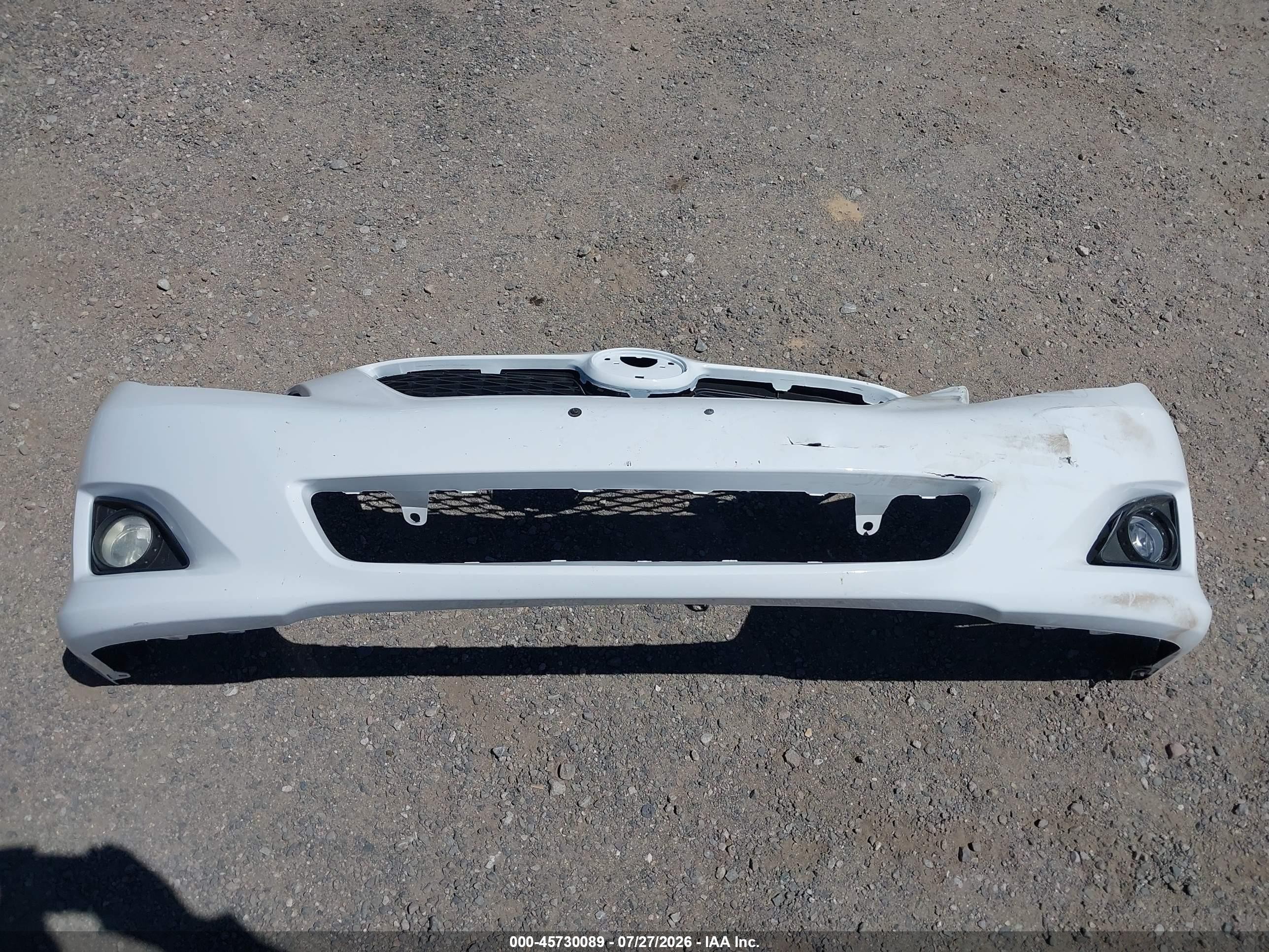 2009 Toyota Corolla   White vin: 1NXBU40E59Z016566