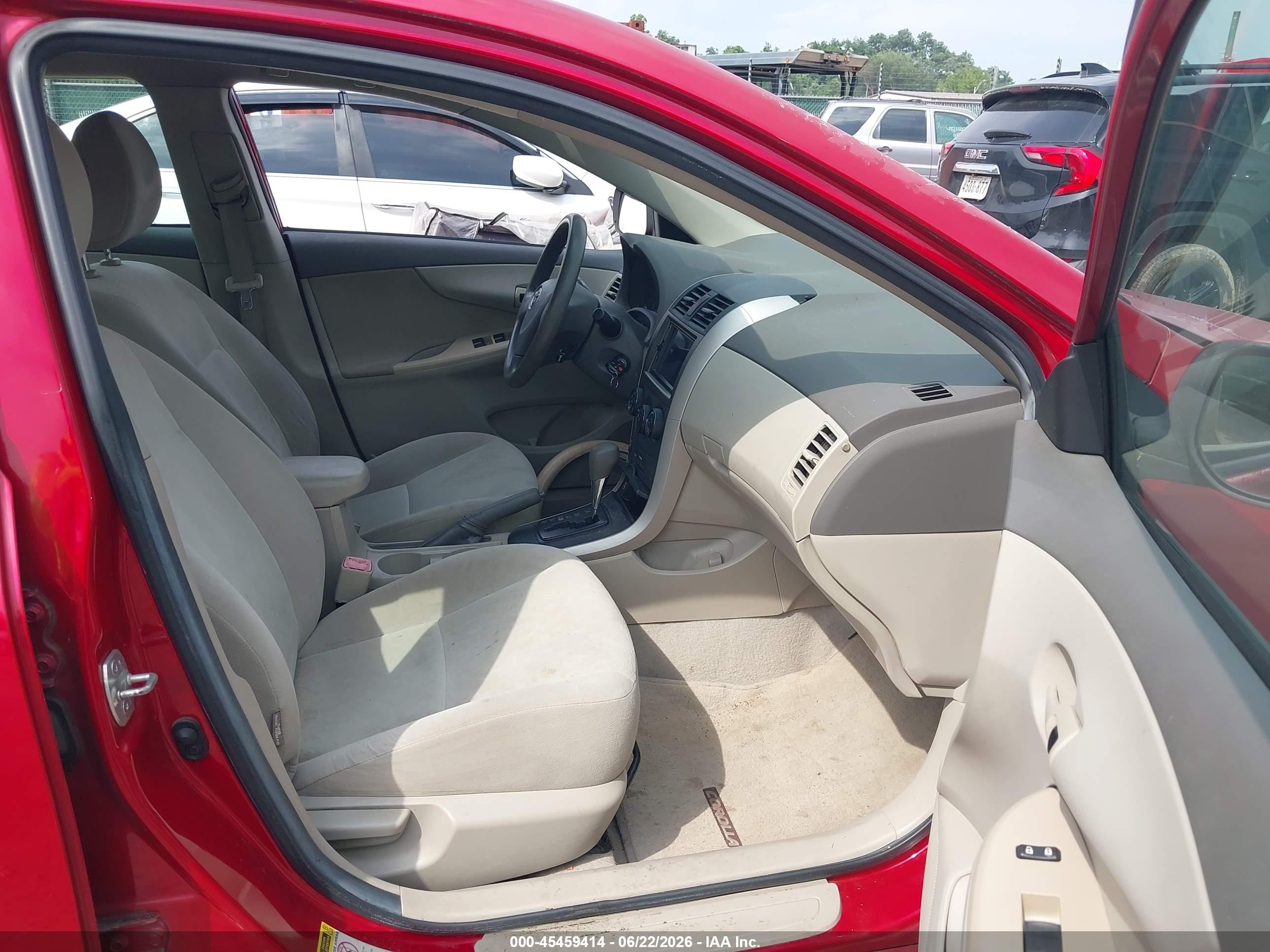 2009 Toyota Corolla Le Red vin: 1NXBU40E59Z075701