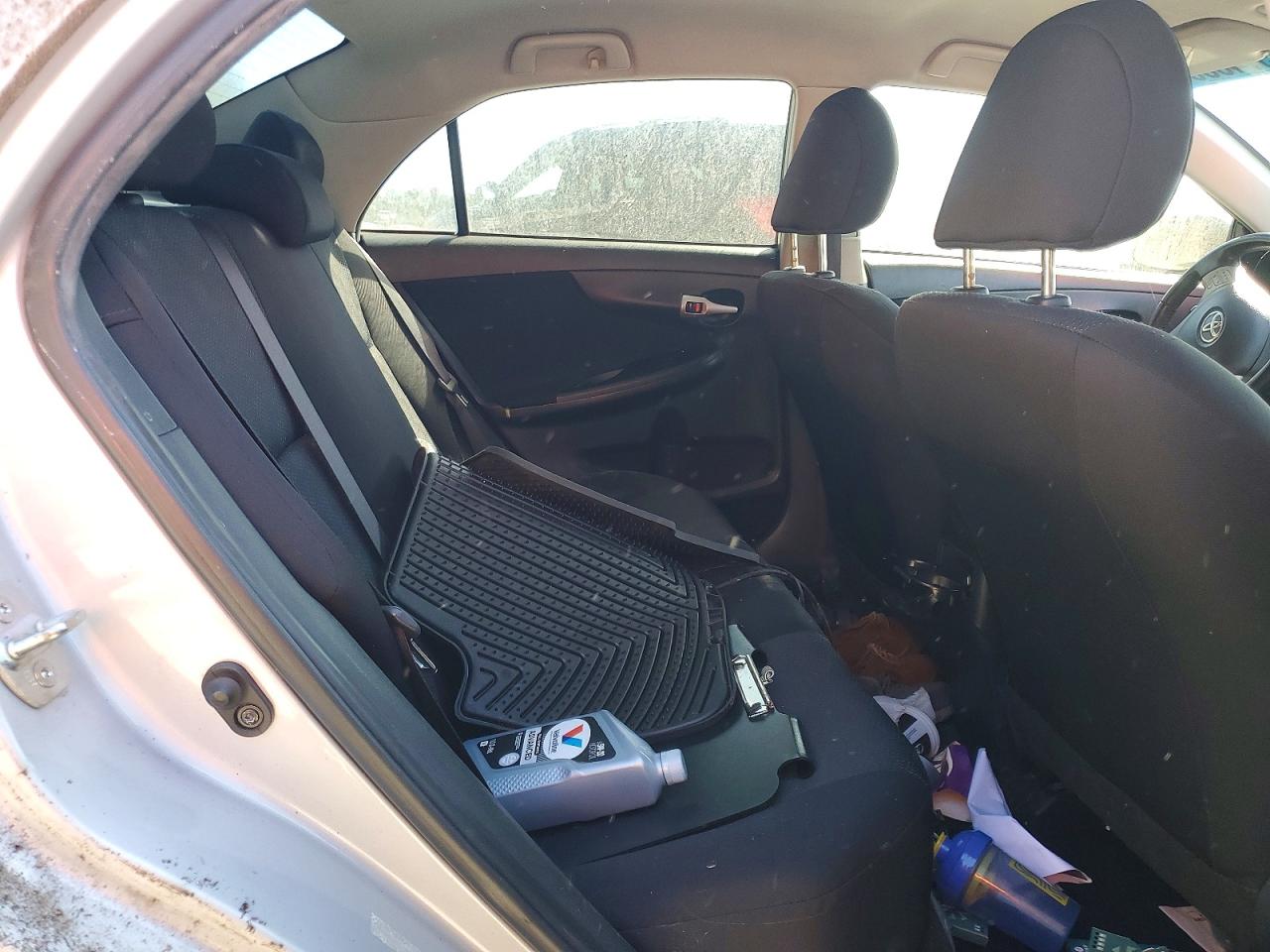 2009 Toyota Corolla S Silver vin: 1NXBU40E59Z088495