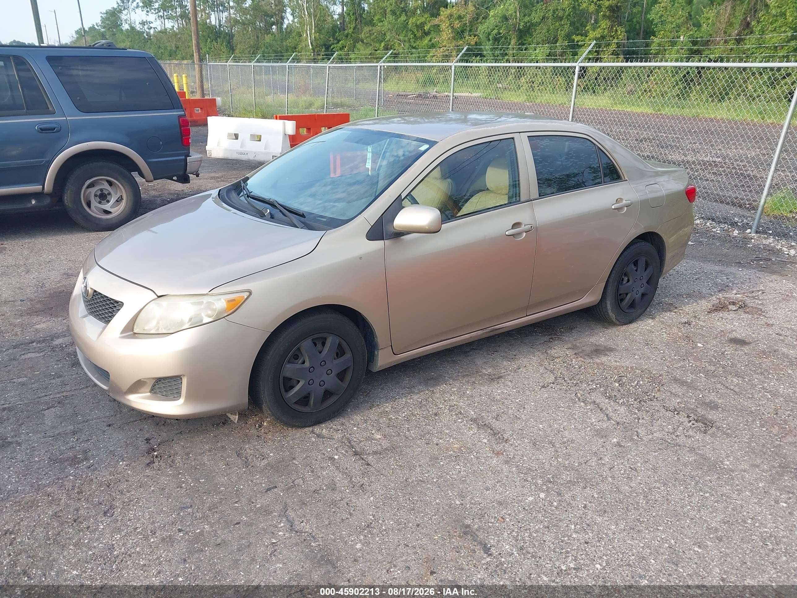 2009 Toyota Corolla Le Gold vin: 1NXBU40E59Z094698