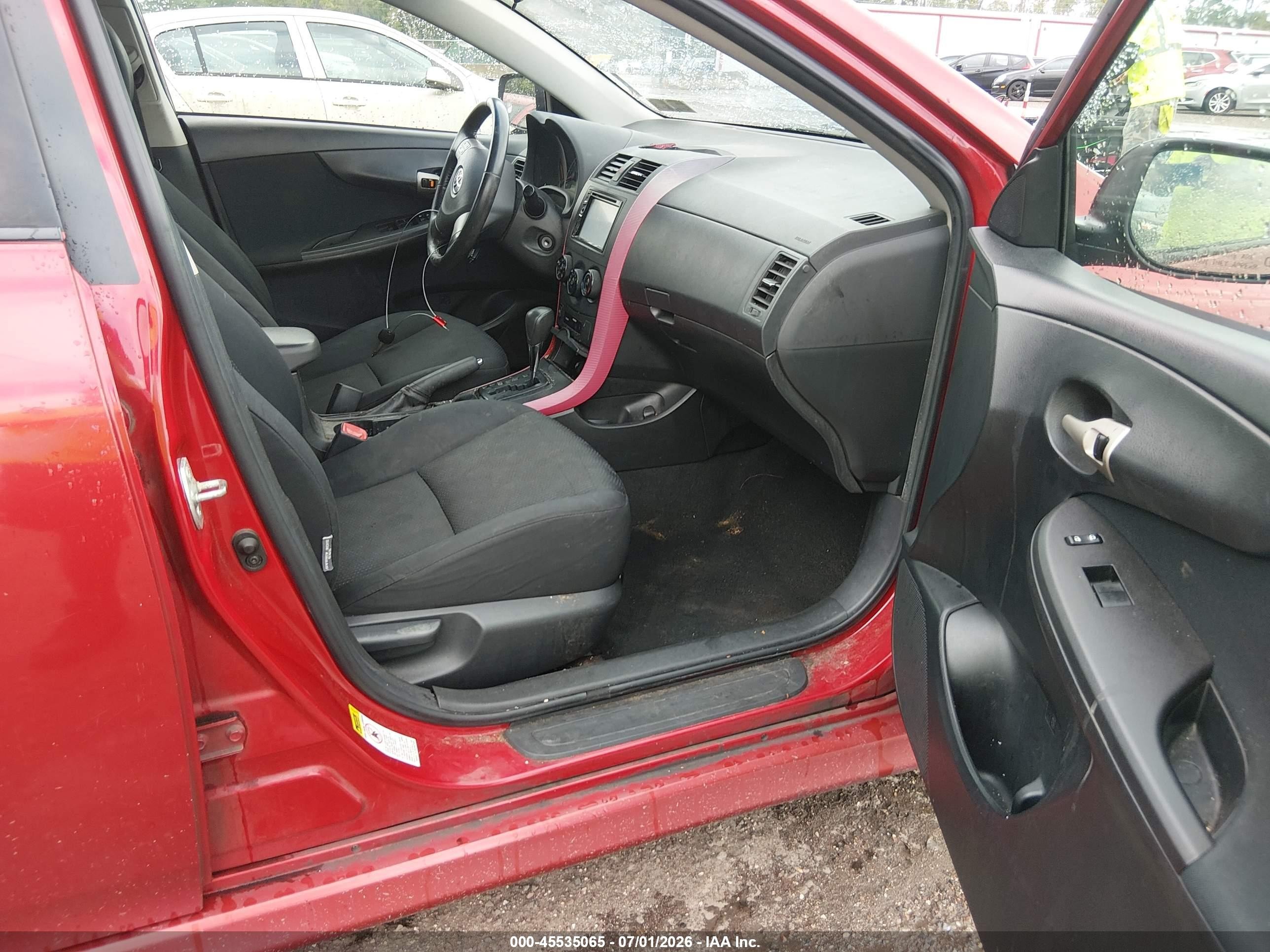 2009 Toyota Corolla S Red vin: 1NXBU40E59Z103044