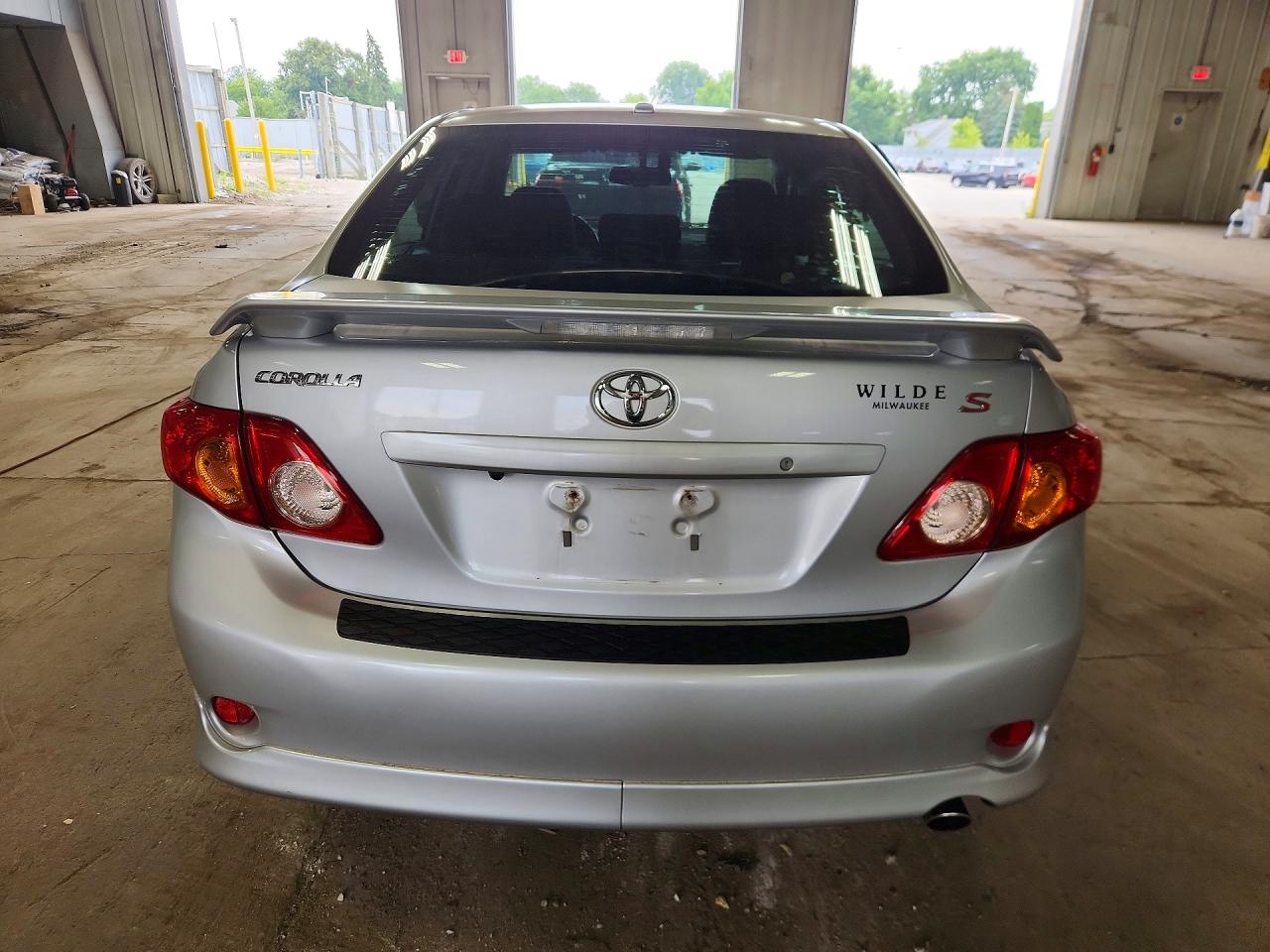2009 Toyota Corolla S Silver vin: 1NXBU40E59Z110334