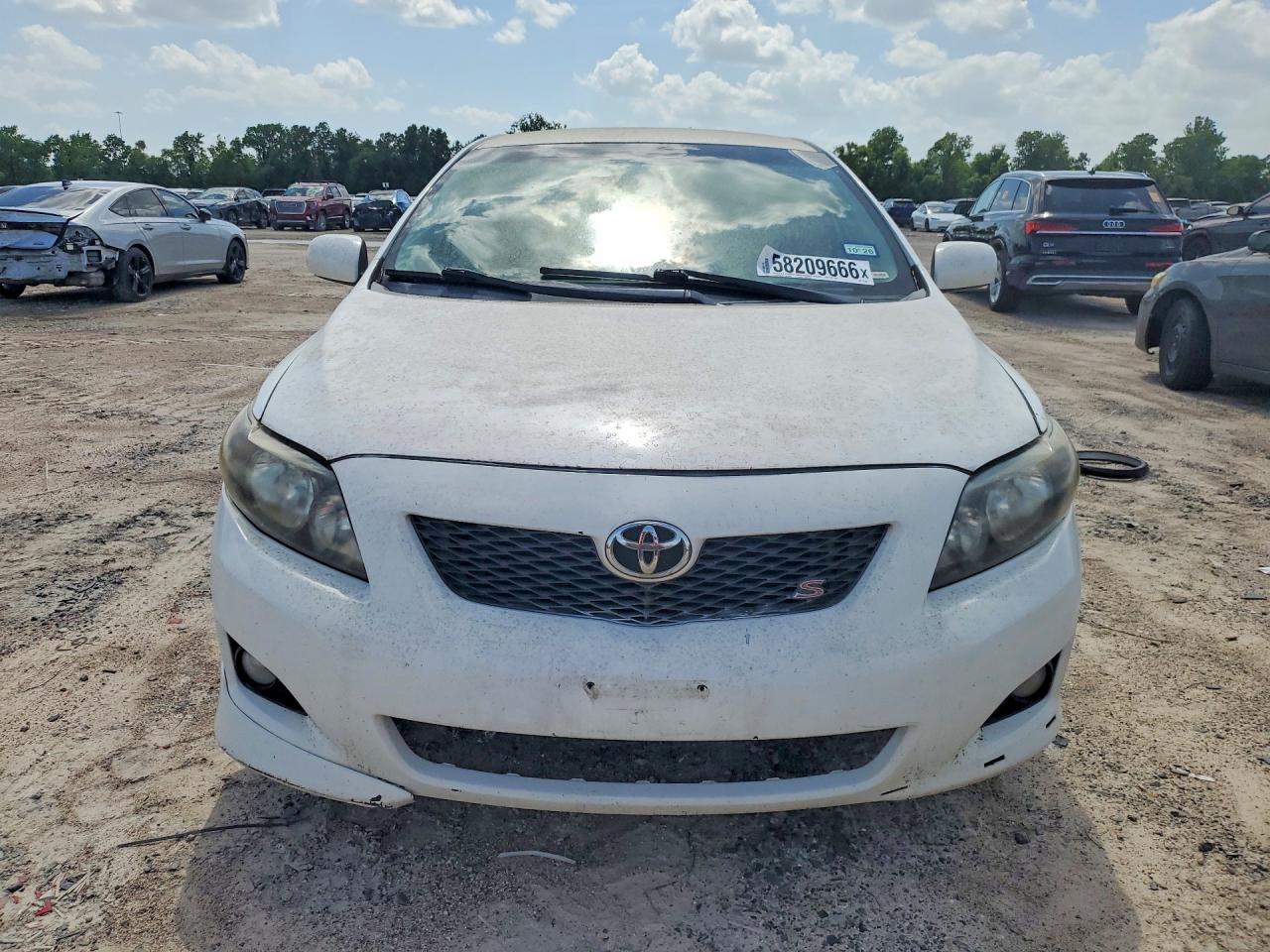 2009 Toyota Corolla S White vin: 1NXBU40E59Z111435