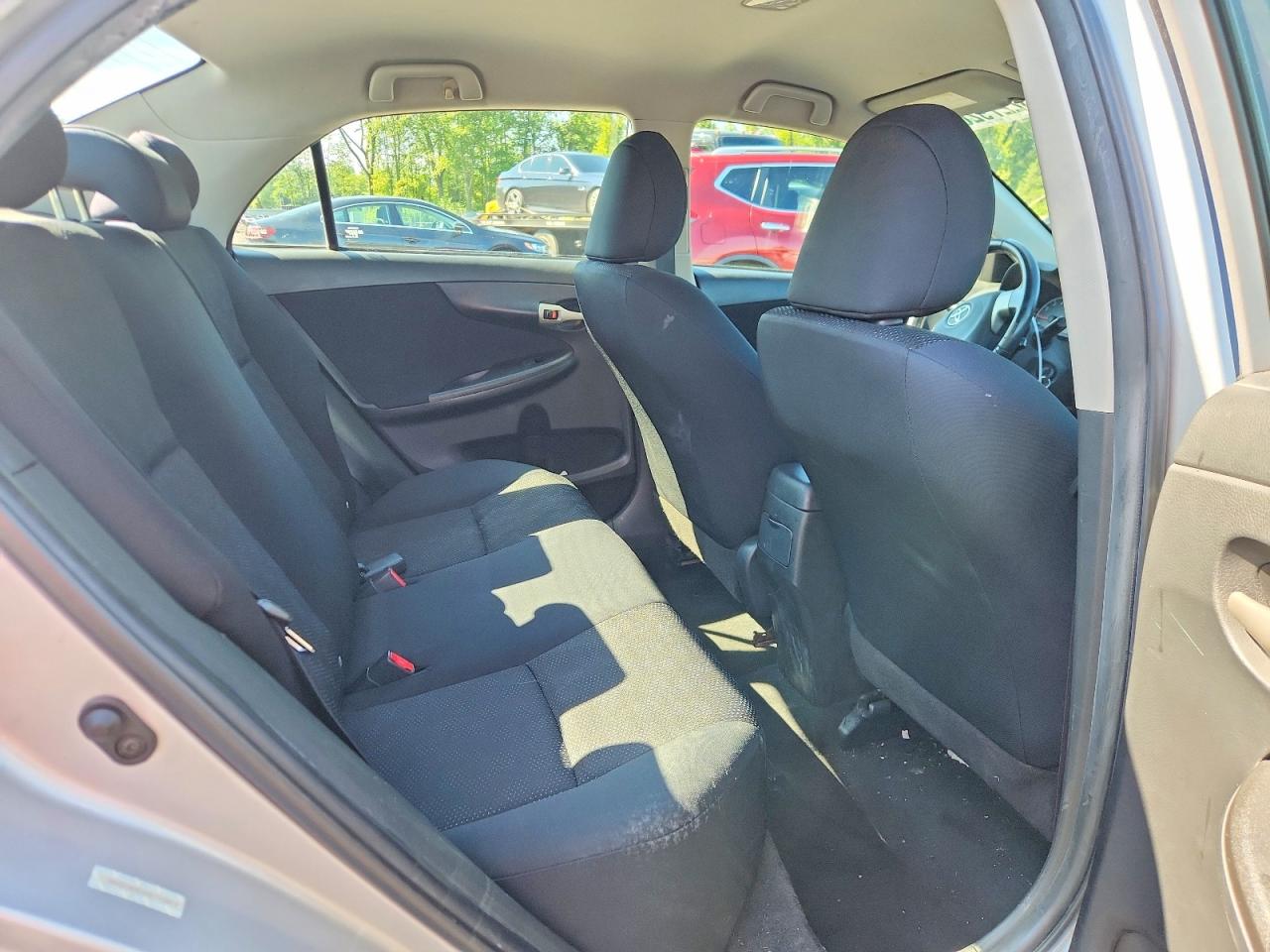 2009 Toyota Corolla S Серебряный vin: 1NXBU40E59Z112875