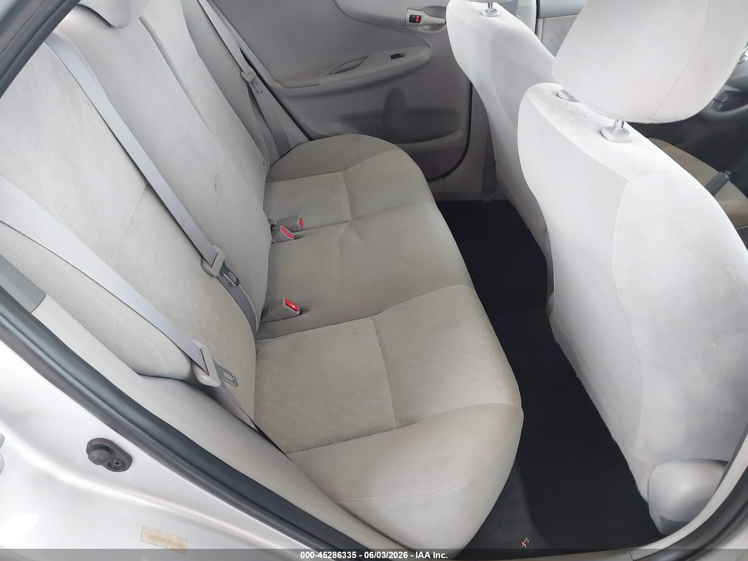 2009 Toyota Corolla Le Silver vin: 1NXBU40E59Z118496
