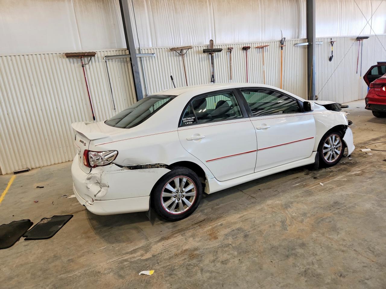 2009 Toyota Corolla S White vin: 1NXBU40E59Z134066