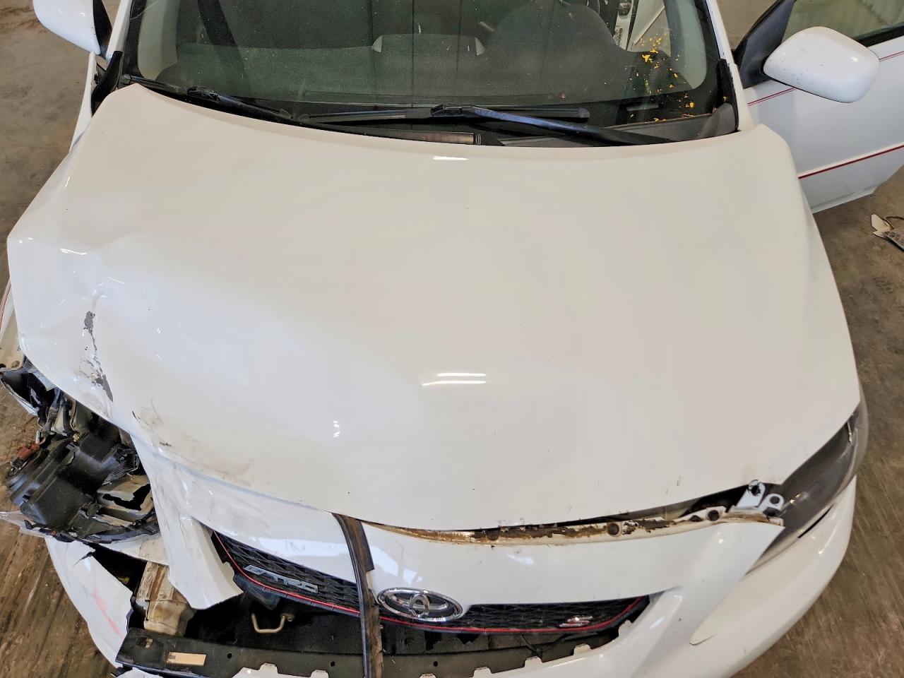 2009 Toyota Corolla S White vin: 1NXBU40E59Z134066