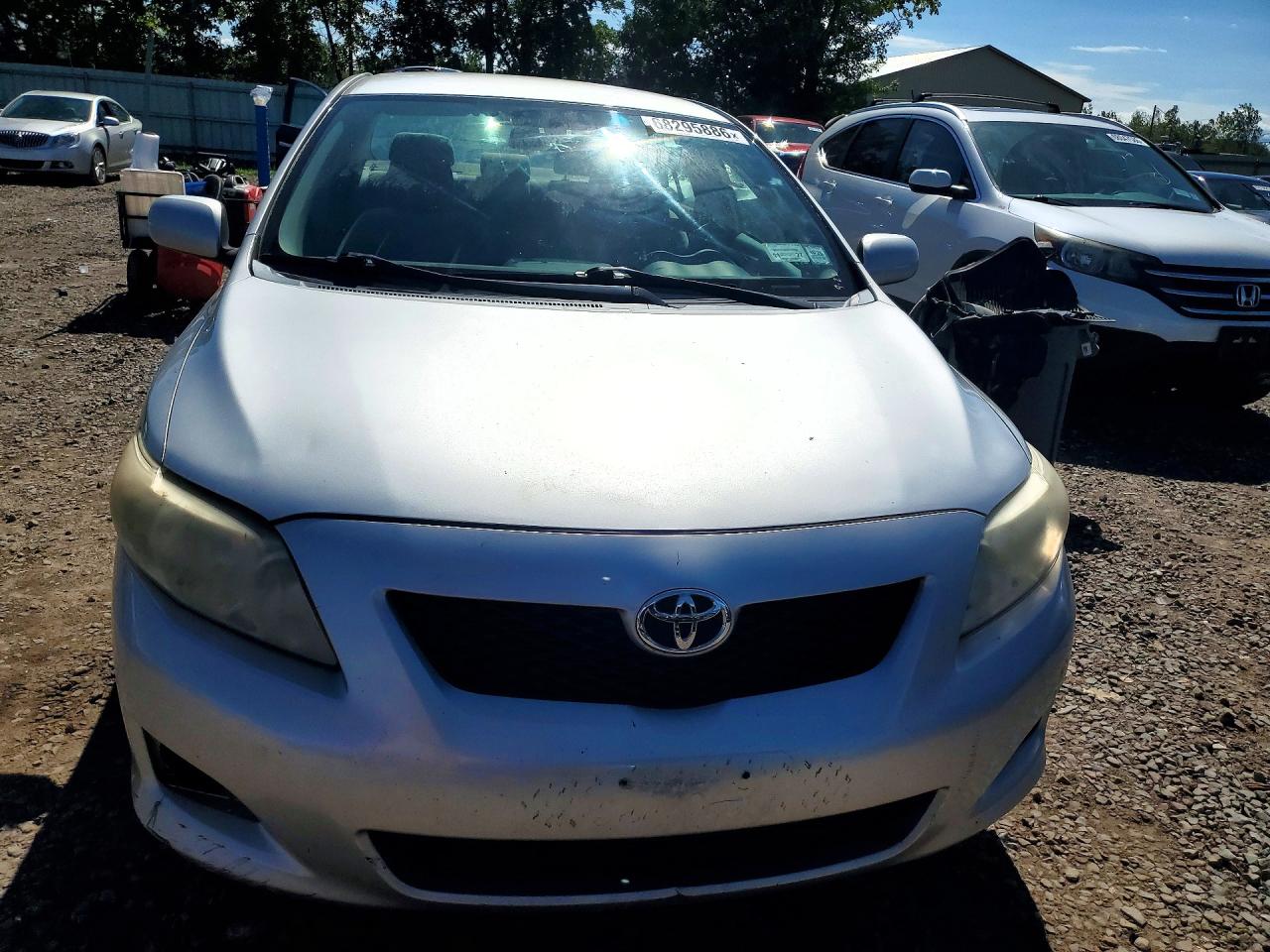 2009 Toyota Corolla Le Silver vin: 1NXBU40E59Z140420