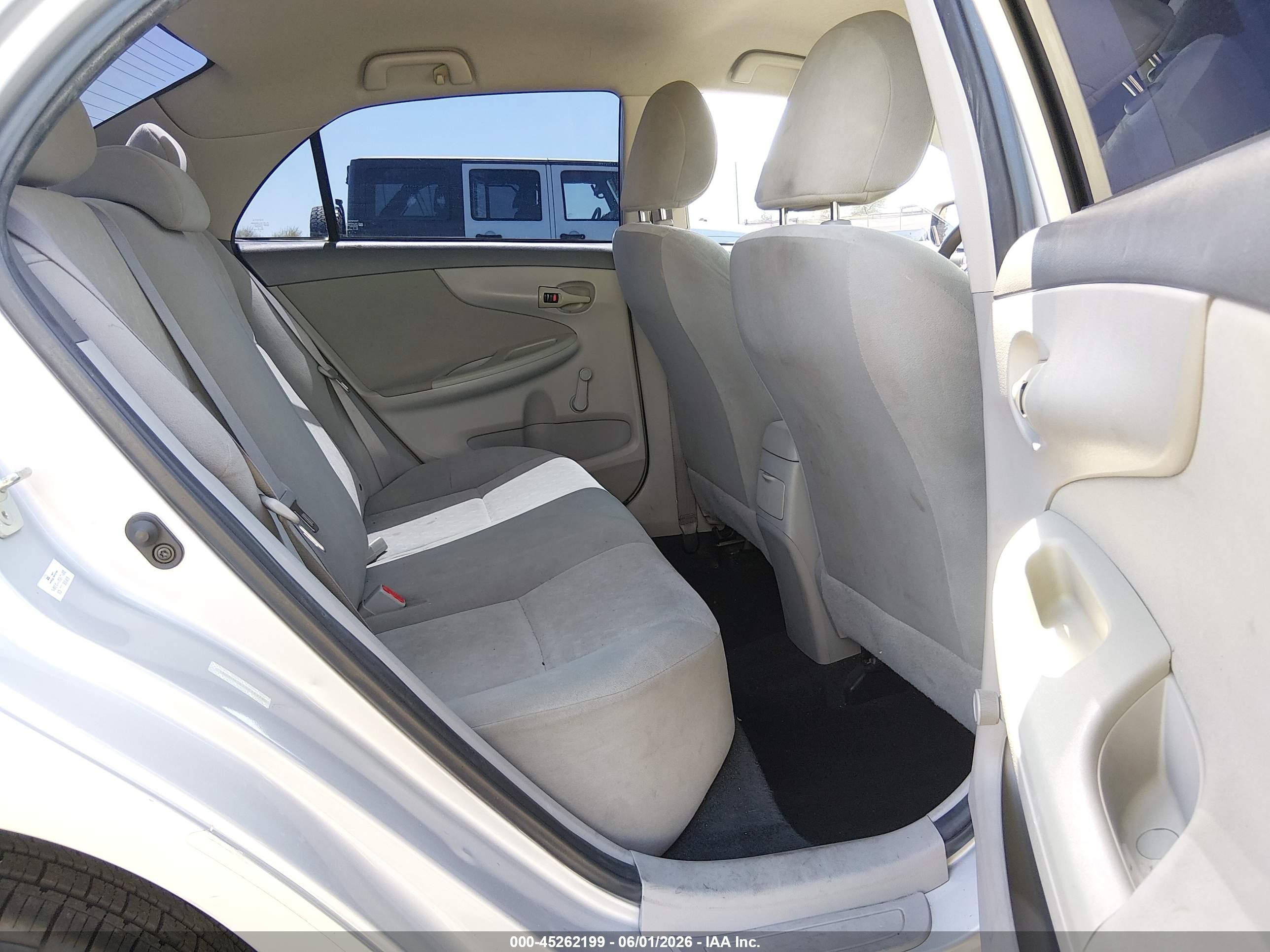 2009 Toyota Corolla   Gray vin: 1NXBU40E59Z143740
