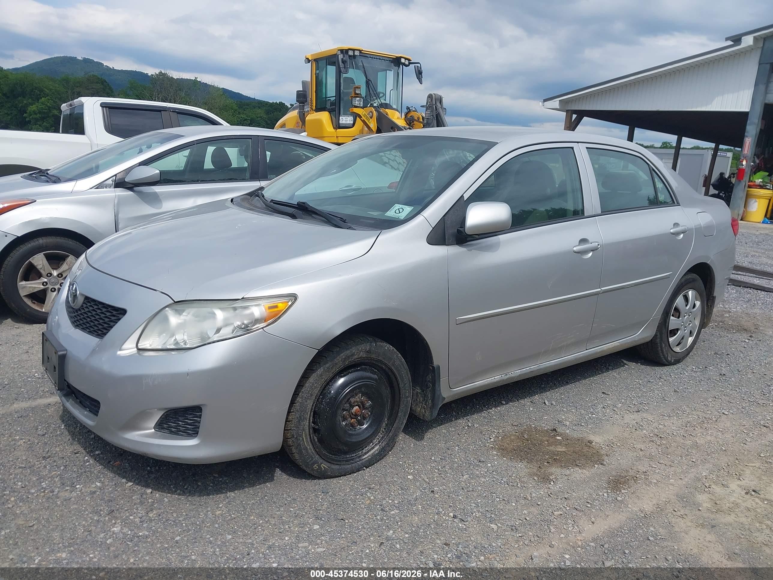 2009 Toyota Corolla Le Silver vin: 1NXBU40E59Z147903