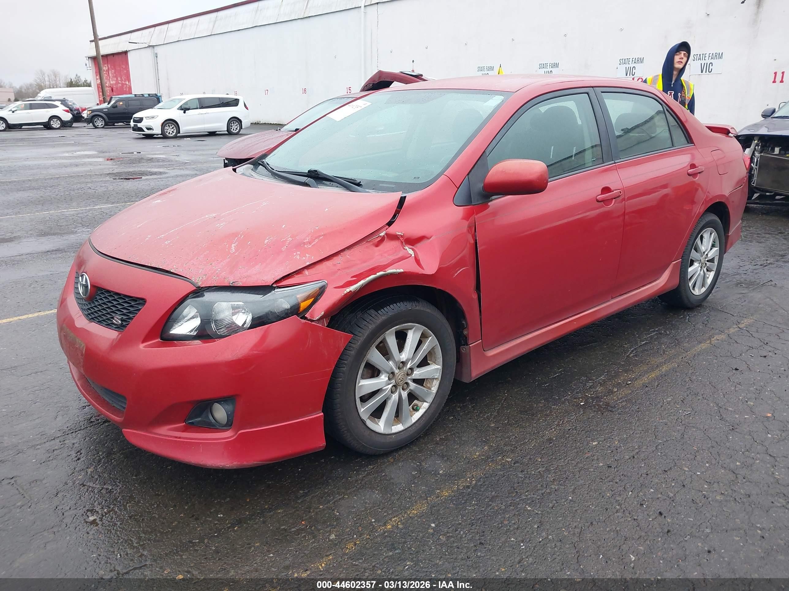 2009 Toyota Corolla S Red vin: 1NXBU40E59Z158111