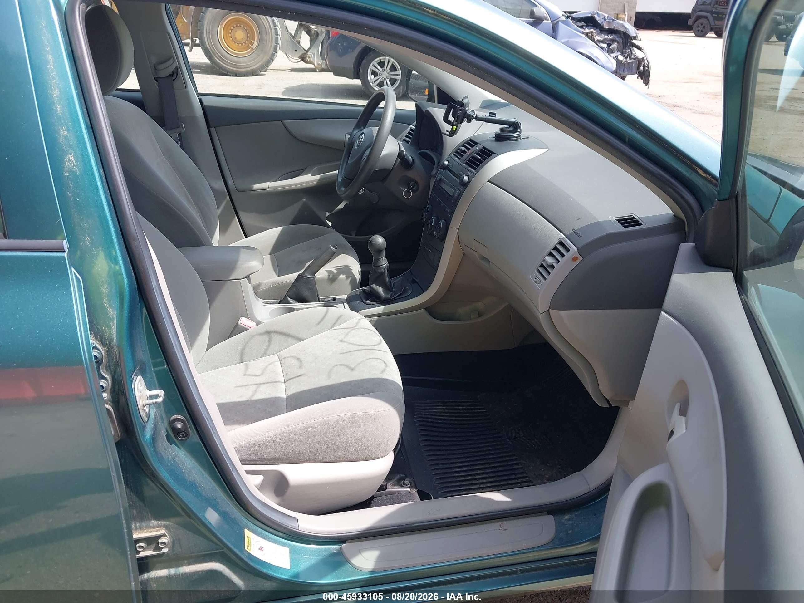 2009 Toyota Corolla   Green vin: 1NXBU40E69Z032517