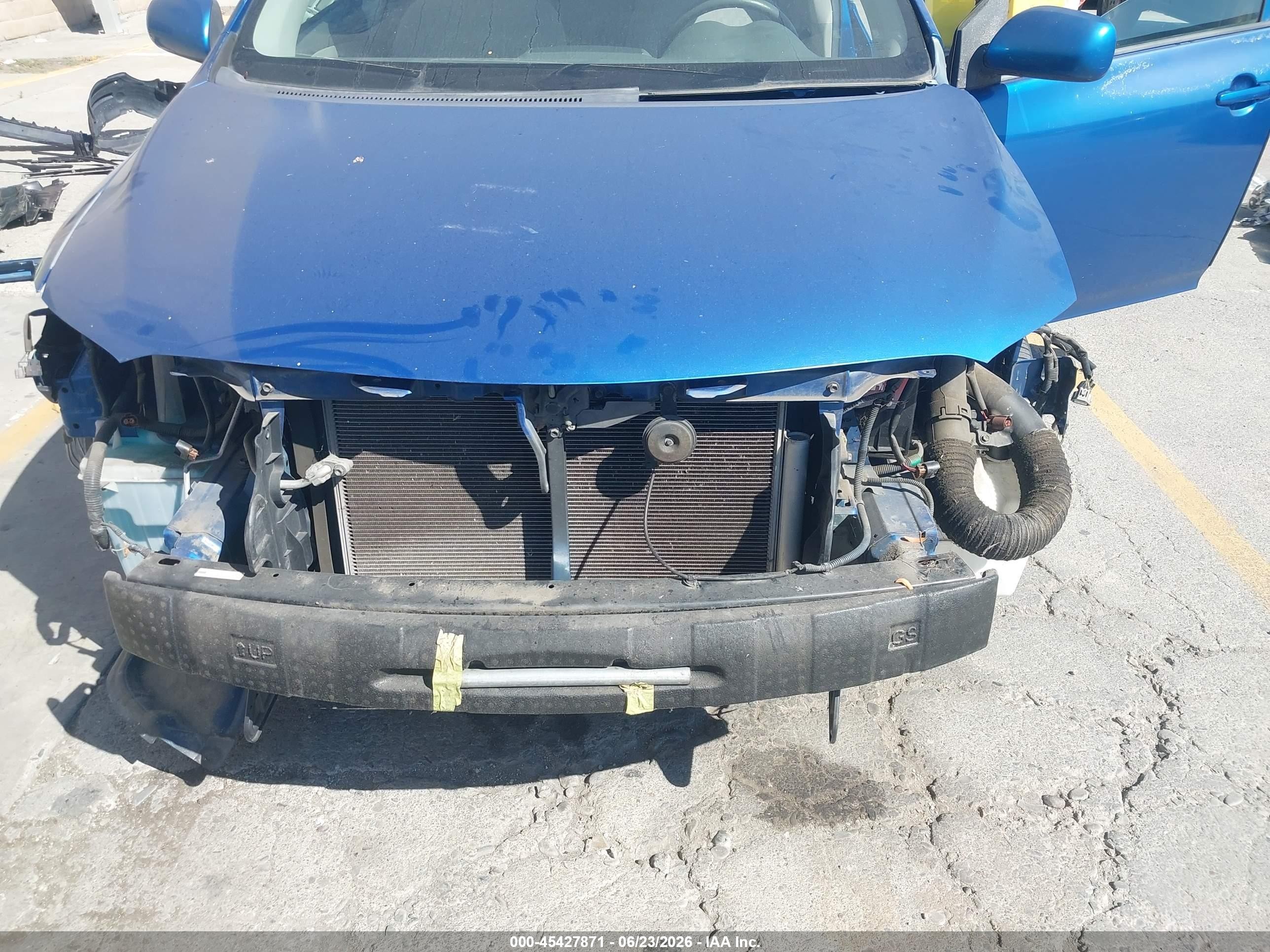 2009 Toyota Corolla Le Blue vin: 1NXBU40E69Z106535