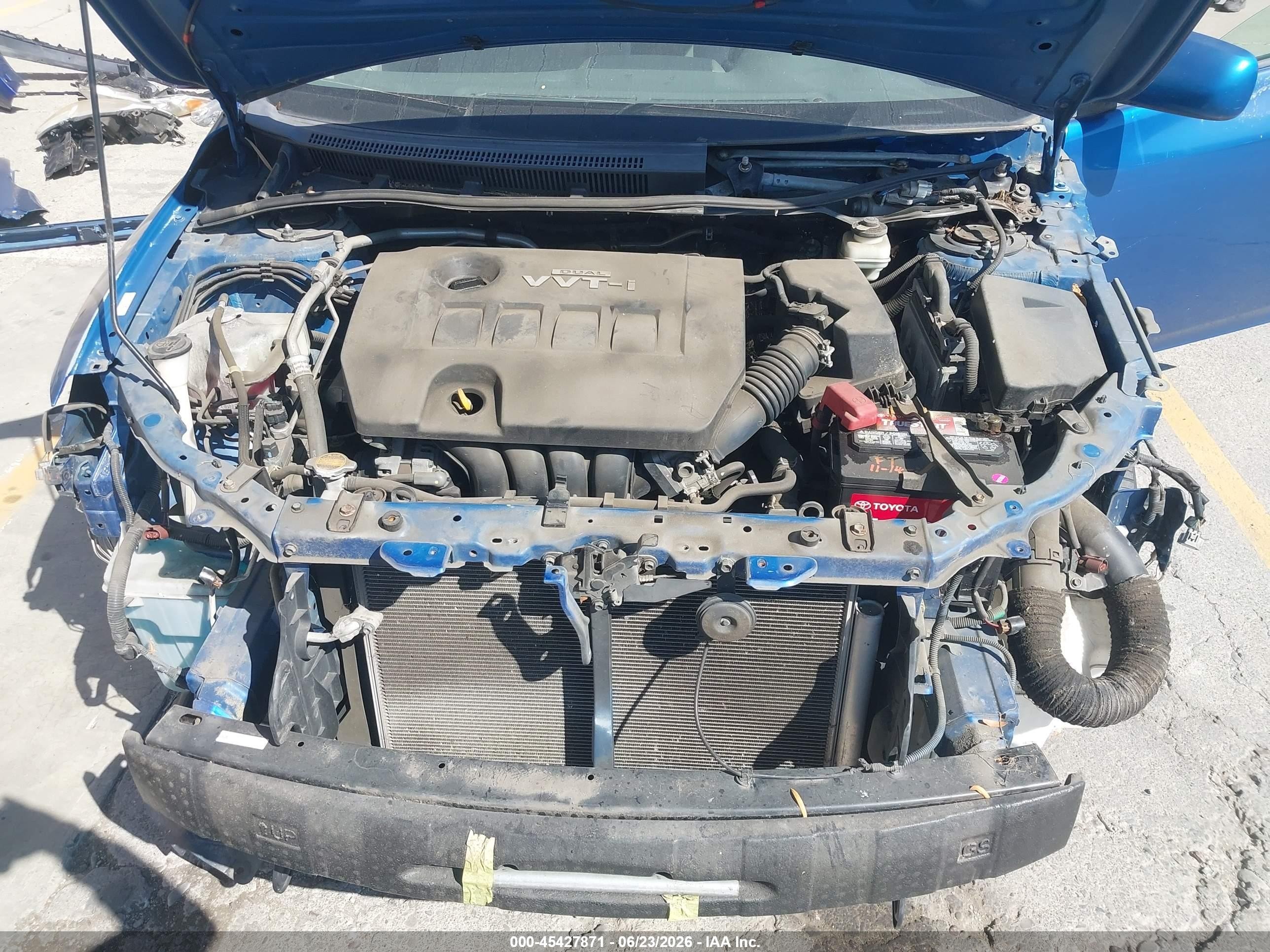 2009 Toyota Corolla Le Blue vin: 1NXBU40E69Z106535