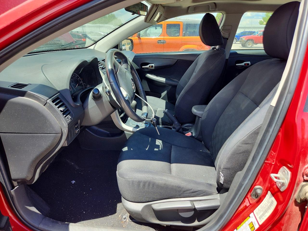 2009 Toyota Corolla S Red vin: 1NXBU40E69Z144671