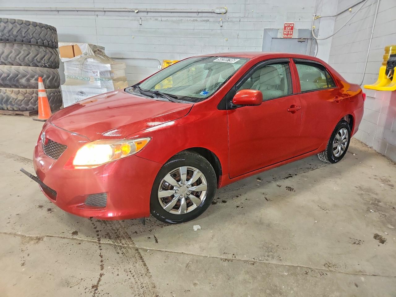 2009 Toyota Corolla Le Red vin: 1NXBU40E69Z151796